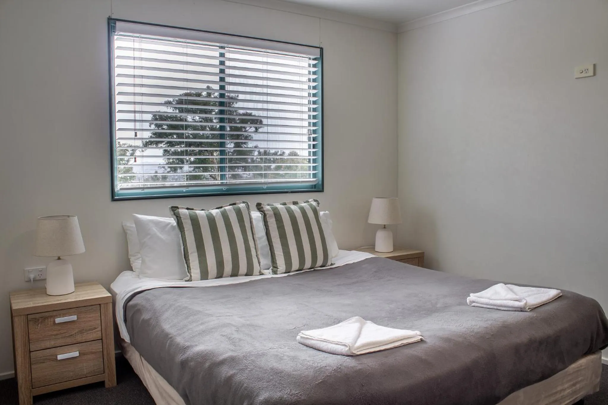 Bed in Bathurst Goldfields Resort - Conrod Straight, Mount Panorama