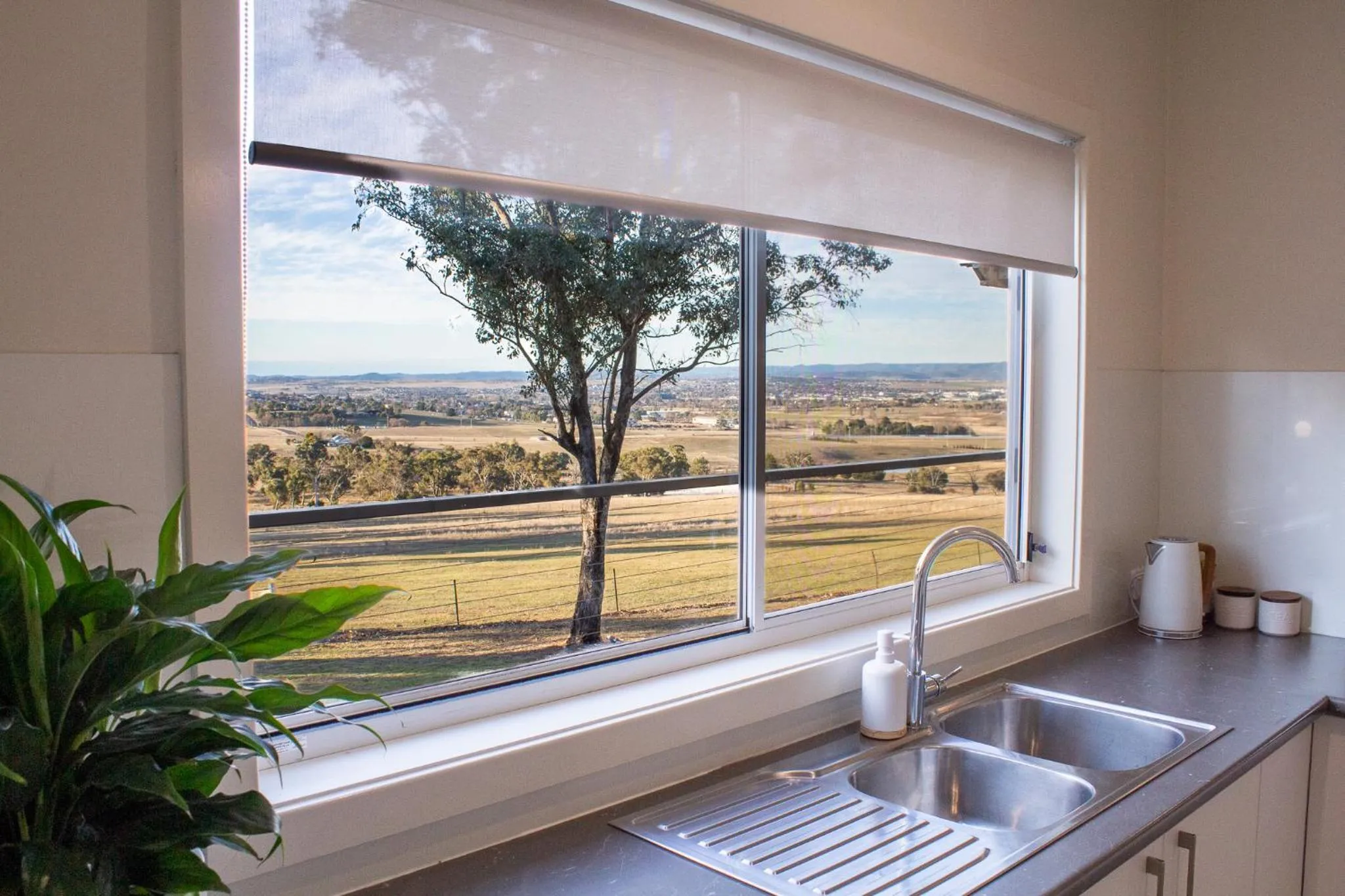 Bathurst Goldfields Resort - Conrod Straight, Mount Panorama