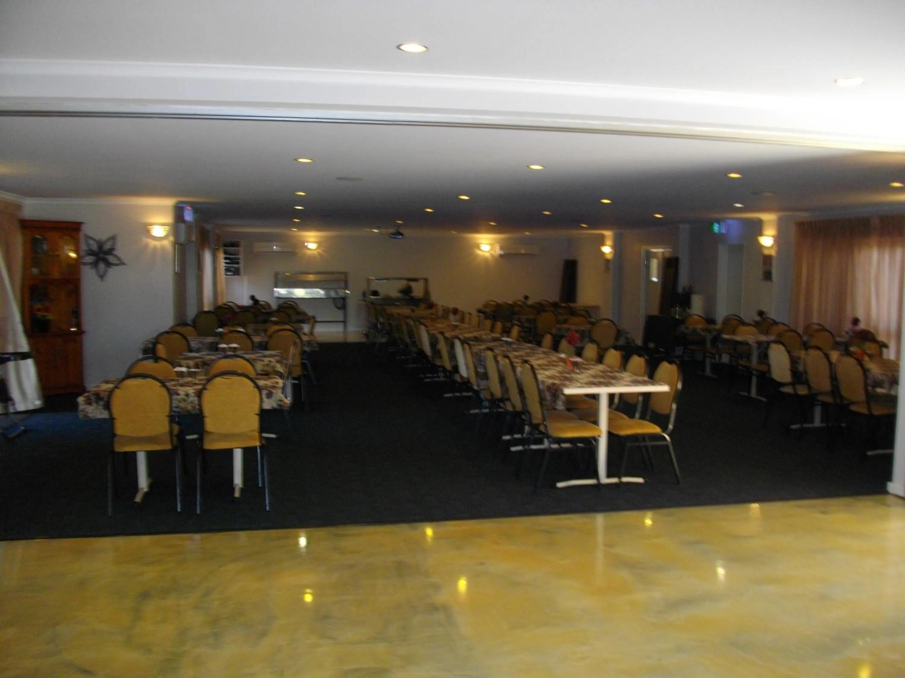 Lounge or bar in Kurrimine Beach Motel