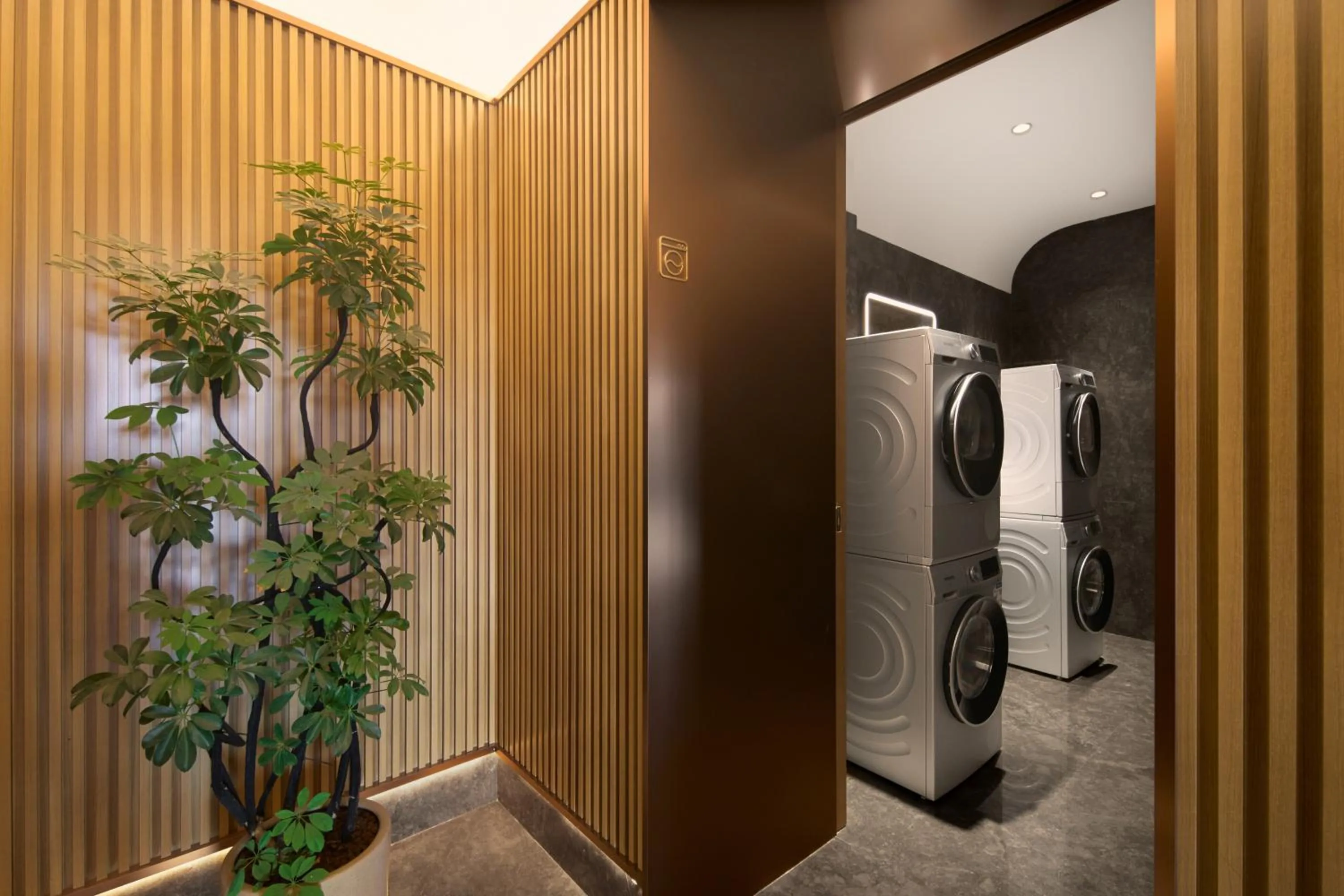 washing machine in Wyndham Garden Shanghai Songjiang