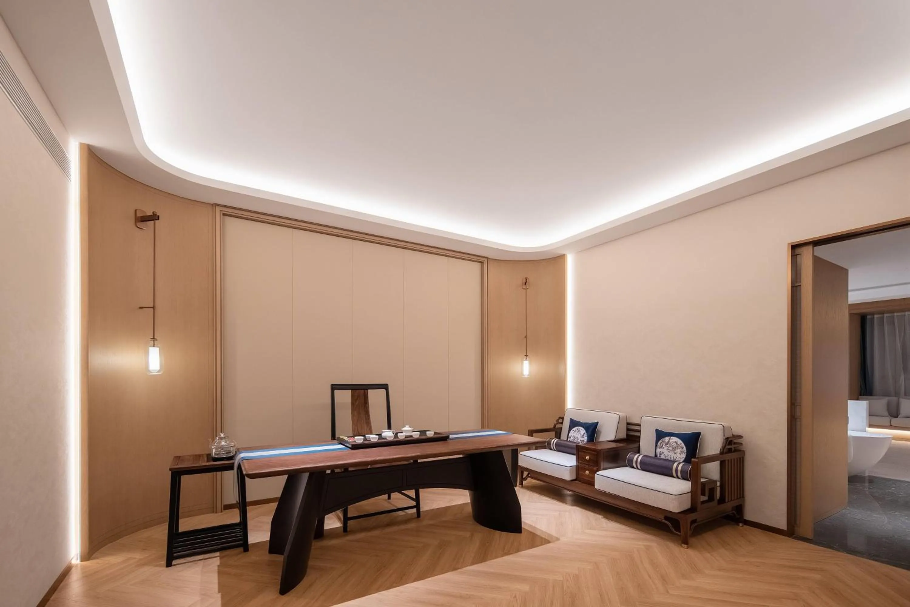 Photo of the whole room, Bed in Wyndham Garden Shanghai Songjiang