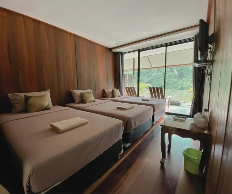 Bedroom, Bed in Star Hill River Kwai Resort