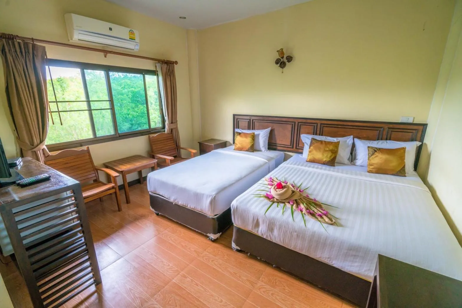 Bed in Star Hill River Kwai Resort