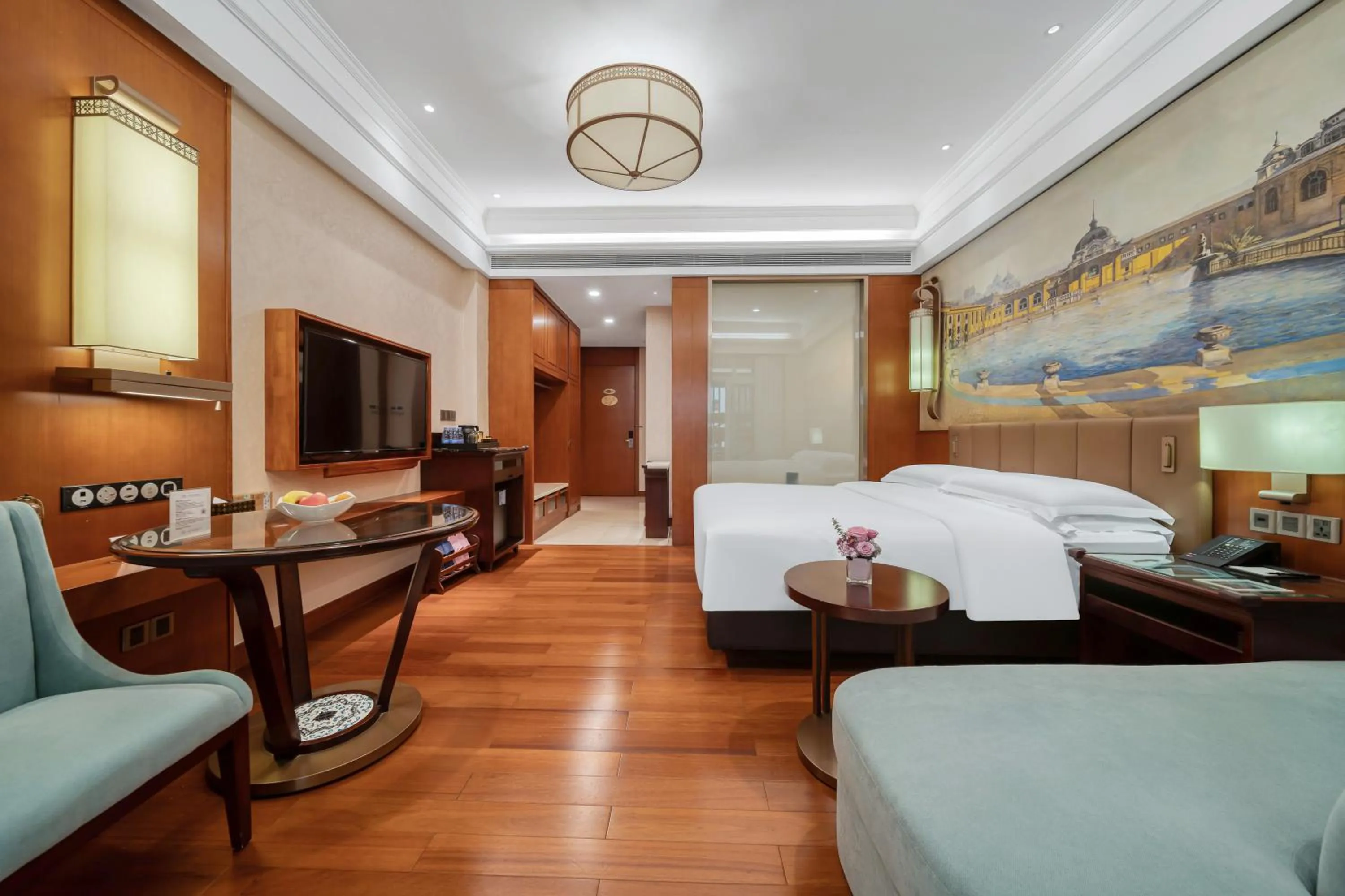 Photo of the whole room in Good View Hotel Tangxia - 15 mins drive from Dongguan South Railway Station