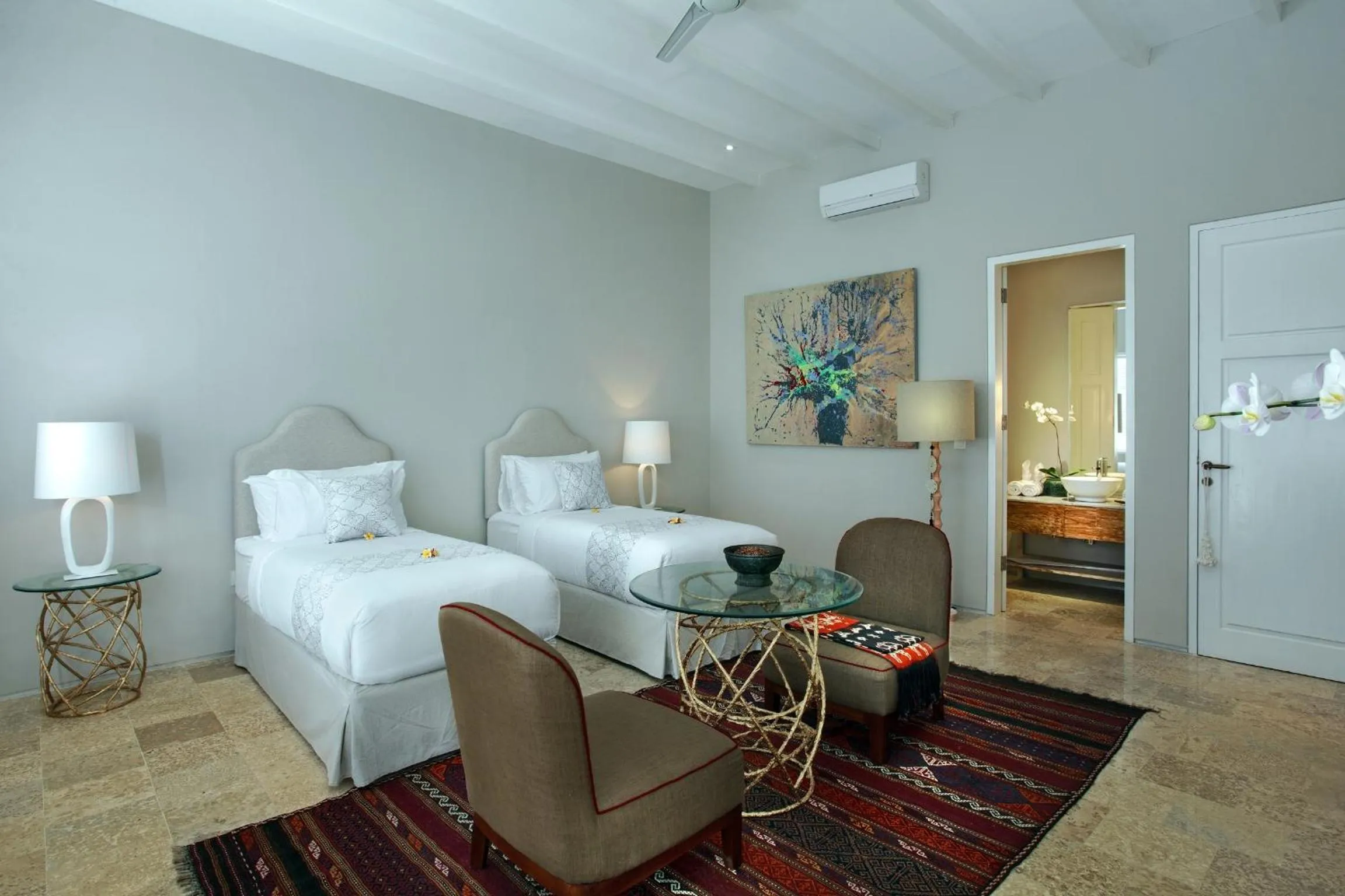 Bedroom, Bed in Room & Vespa 4 - Central Seminyak Near Beach