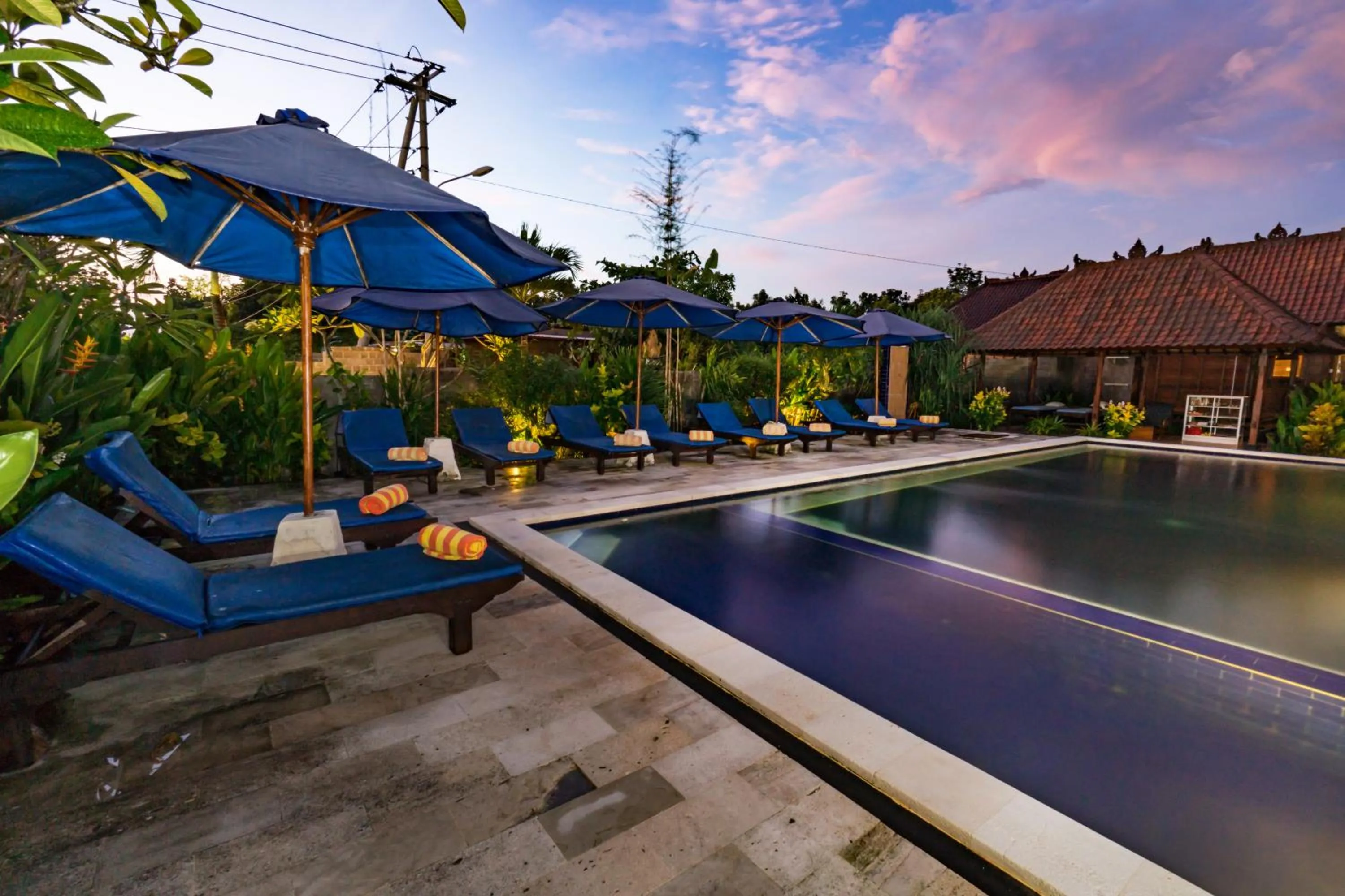 Swimming pool in The Cozy Villas Lembongan