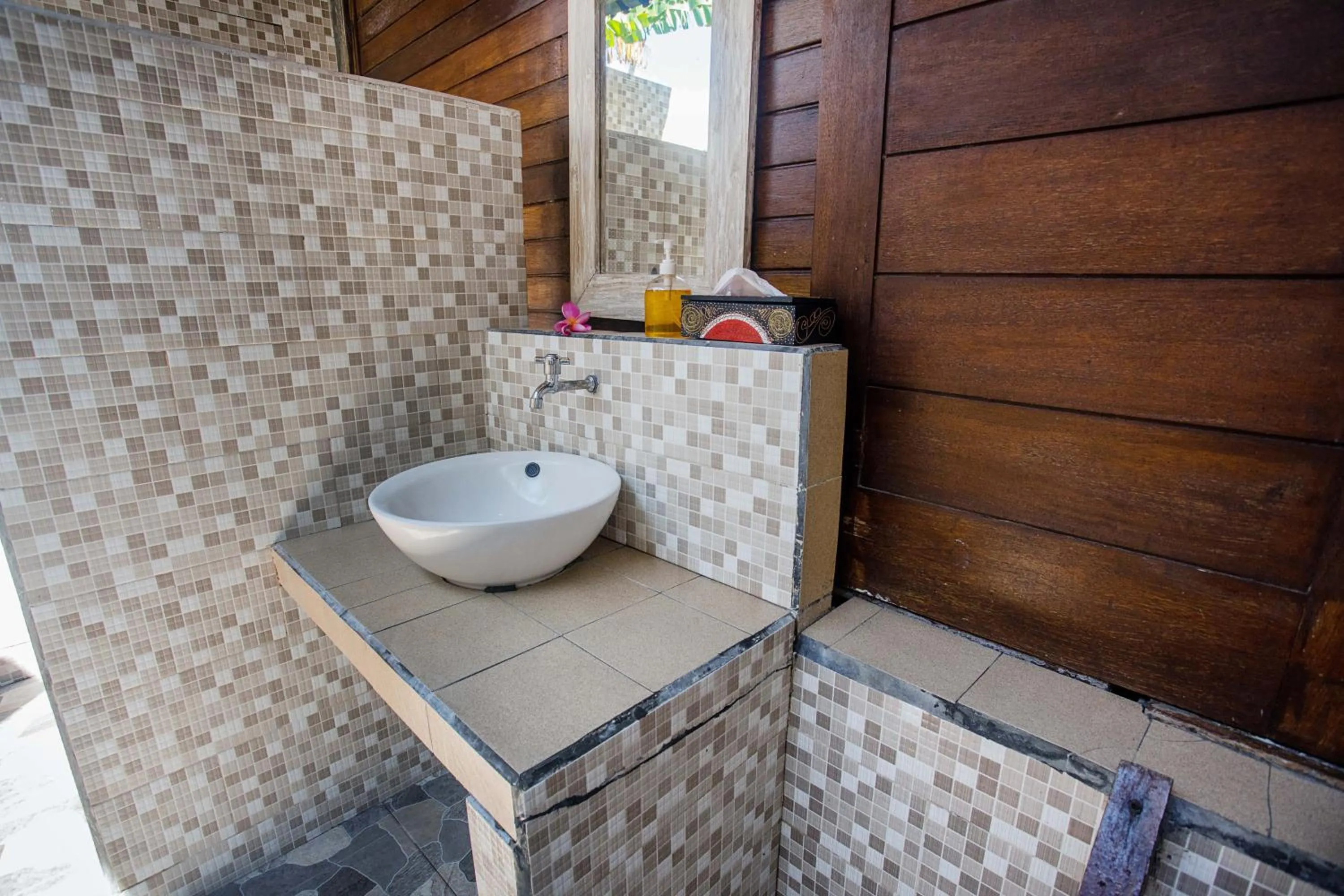 Bathroom in The Cozy Villas Lembongan