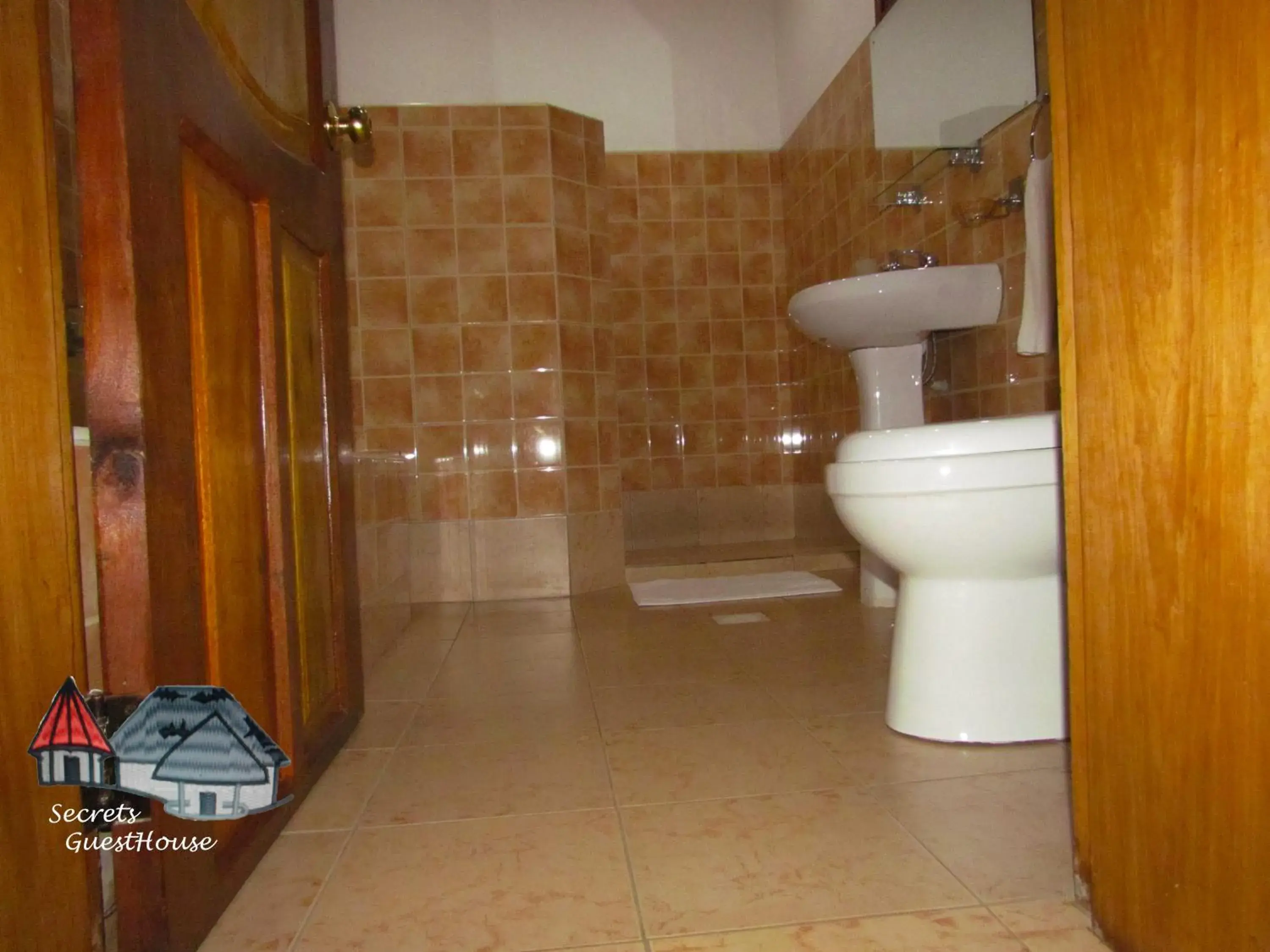 Family Room with Bathroom - single occupancy in Secrets Guest House Family Room with Bathroom - single occupancy in Secrets Guest House