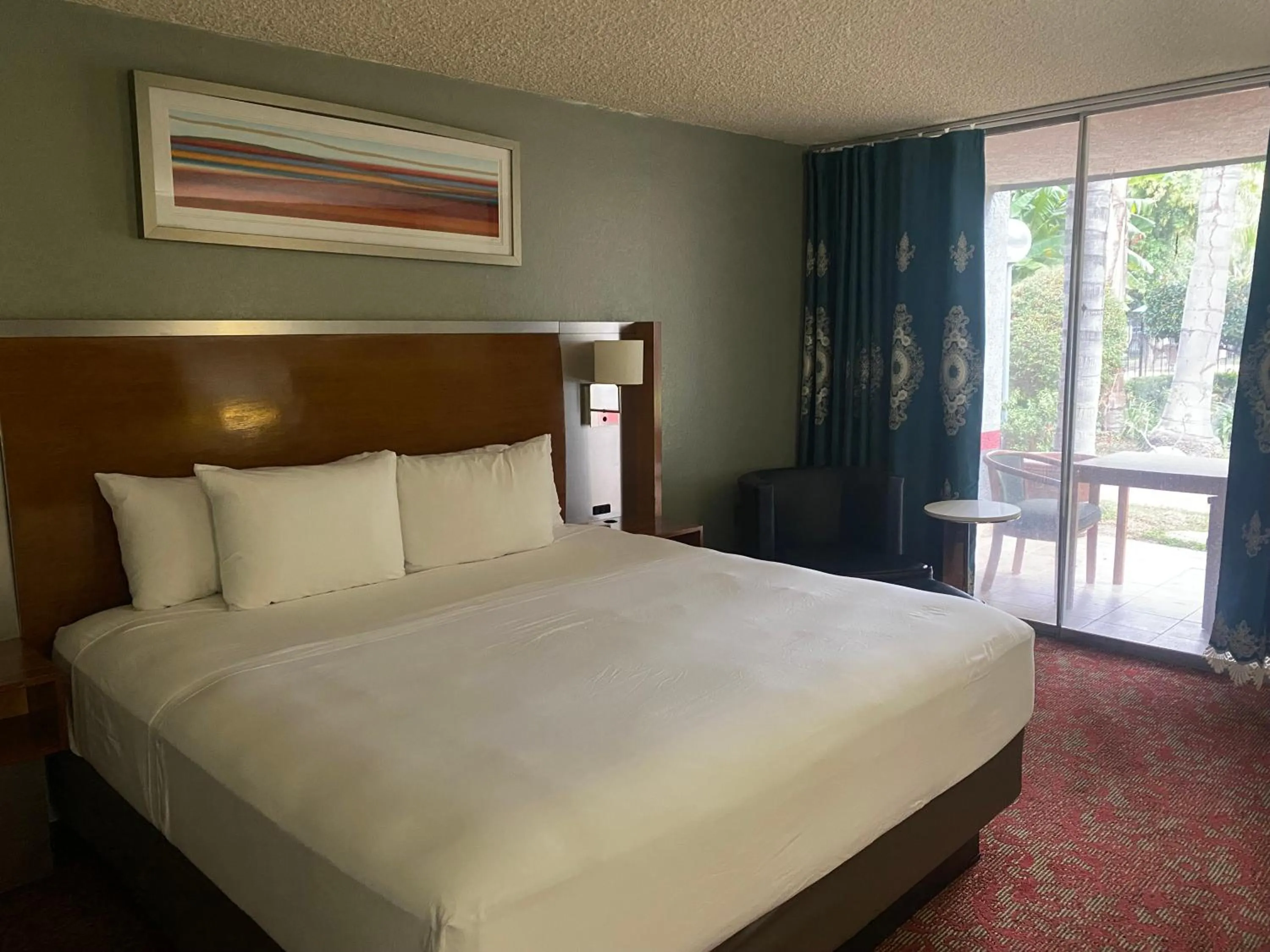 Pool view, Bed in Hiltop Hotel