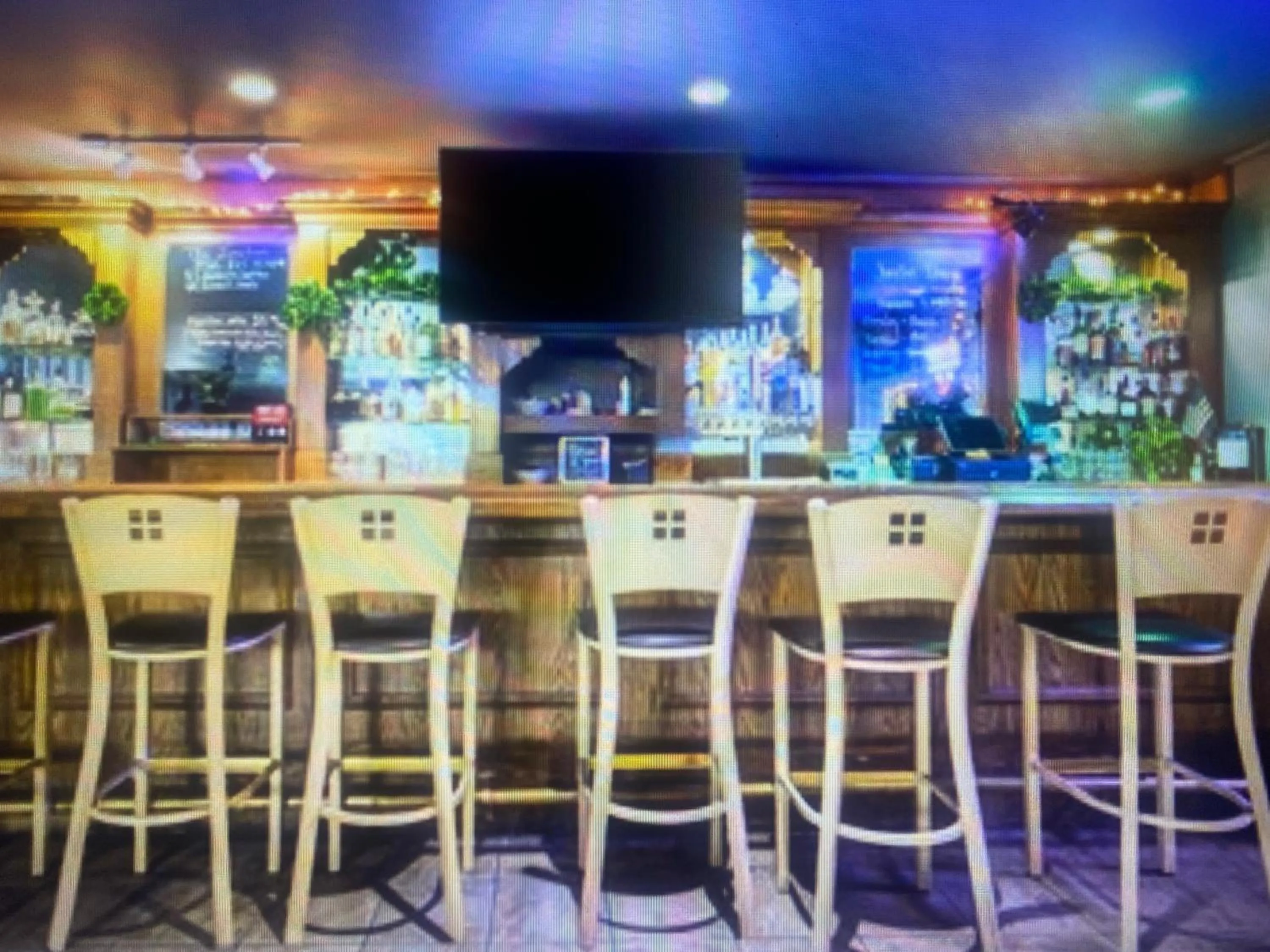 Lounge or bar in Hiltop Hotel