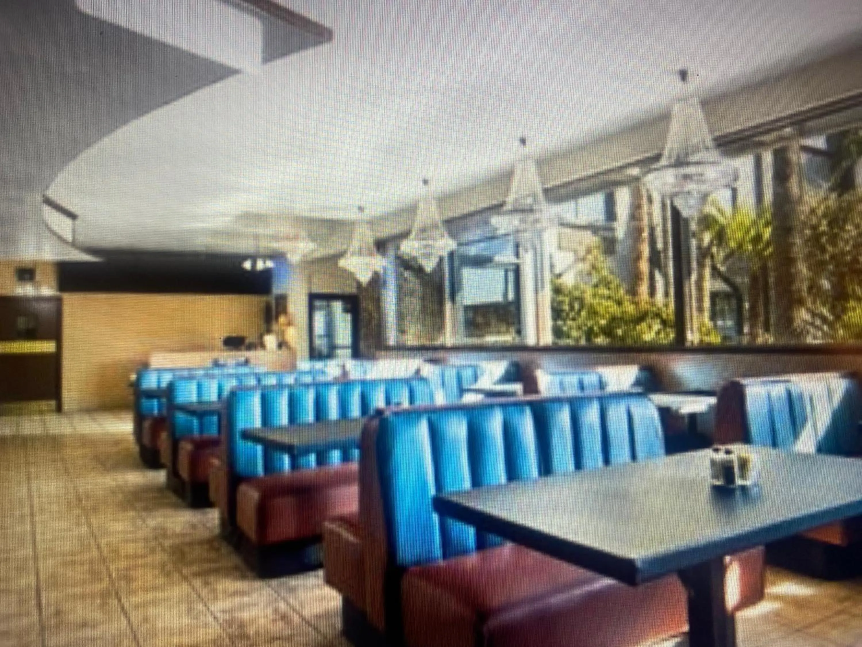 Restaurant/places to eat in Hiltop Hotel