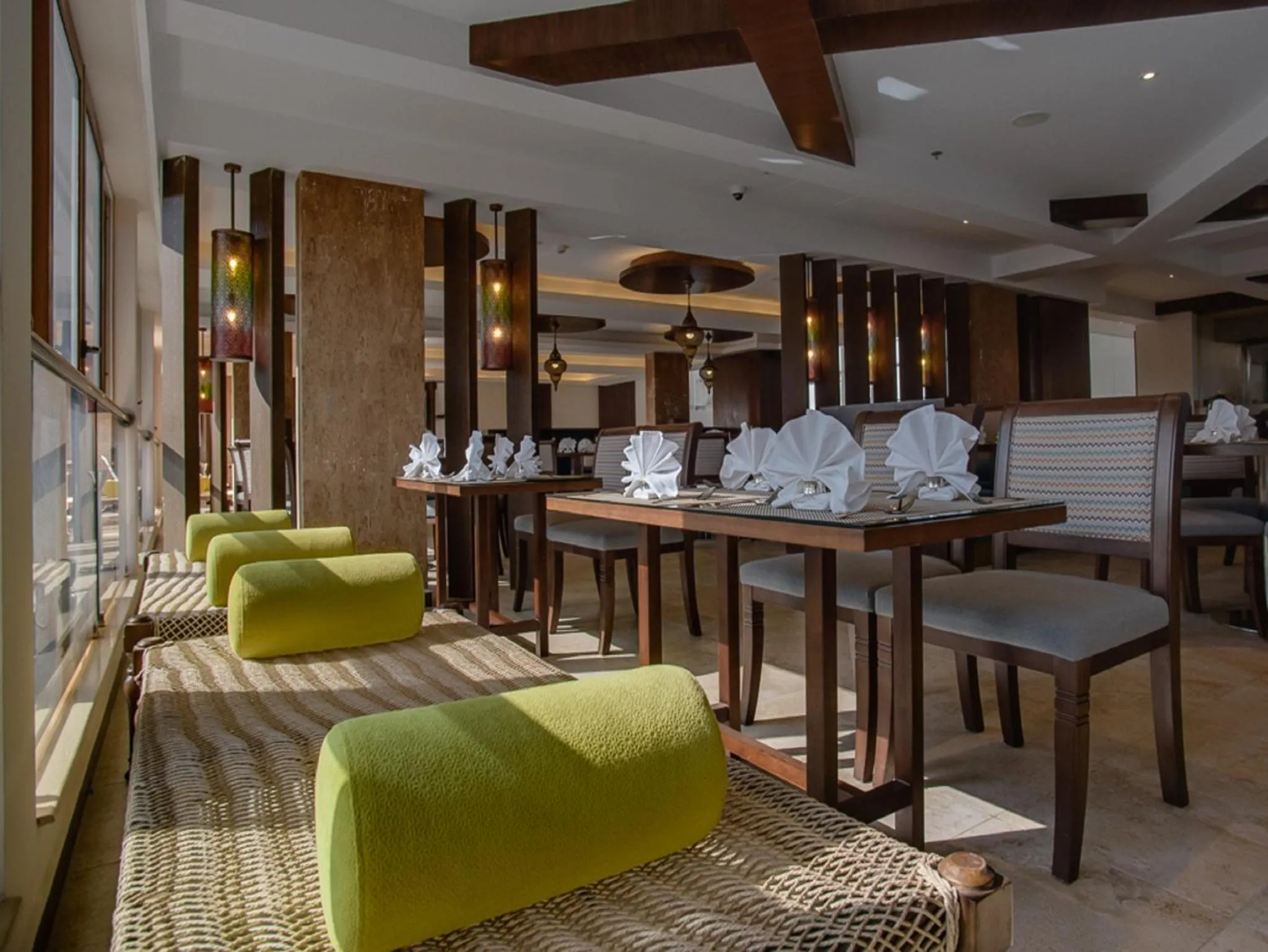 Restaurant/places to eat in The Concord Hotel & Suites