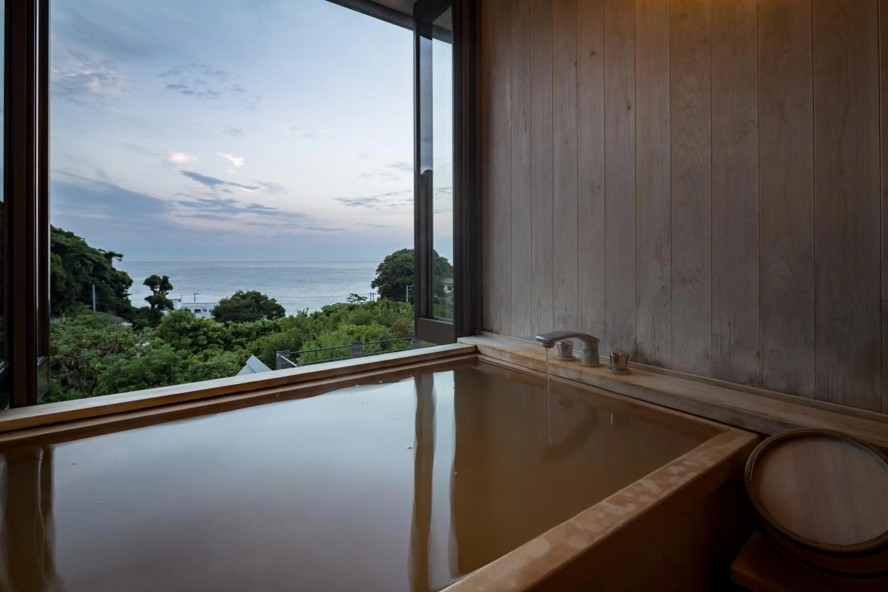 Bathroom in Isaribi (No Children)