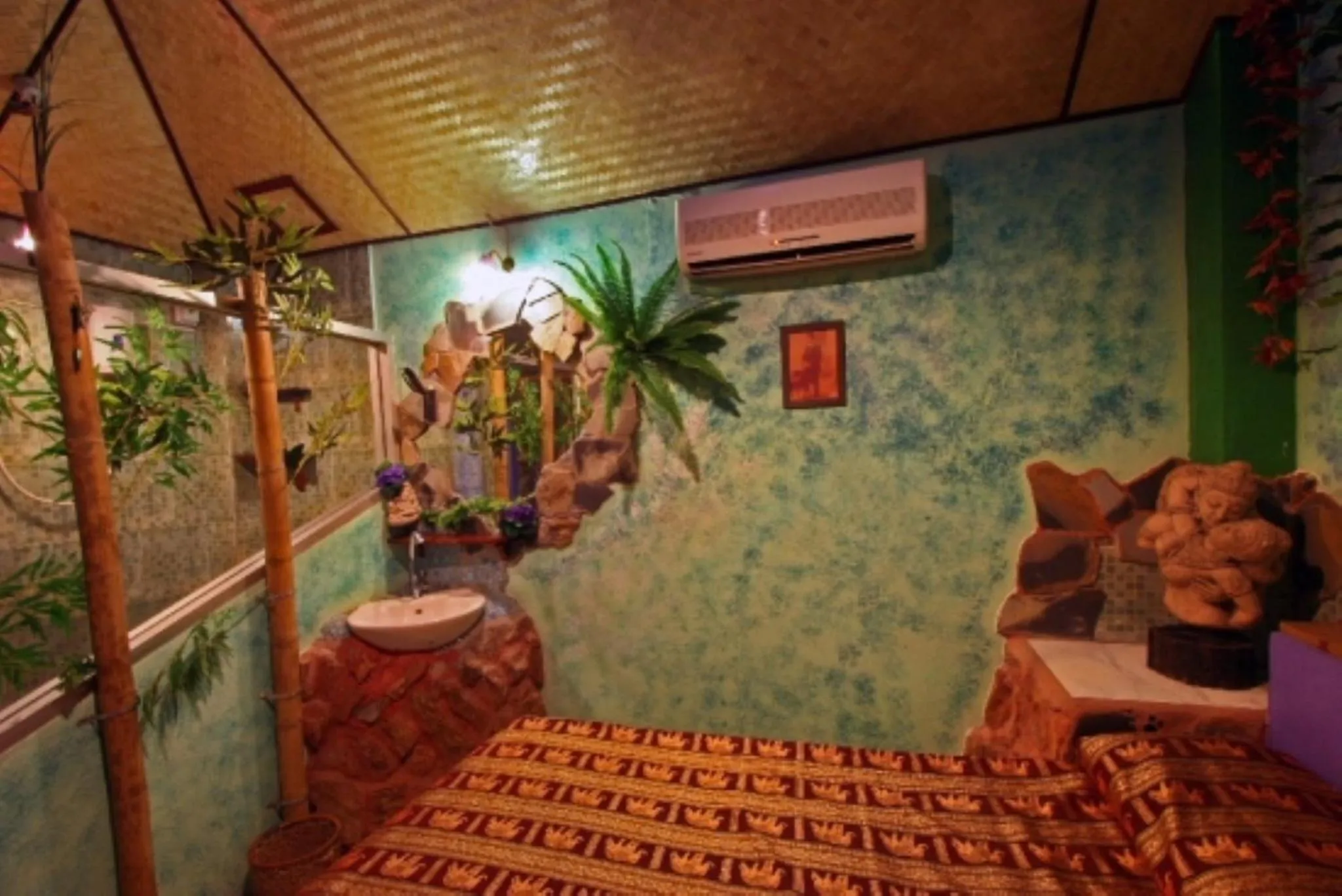 Bedroom in Shanti Lodge