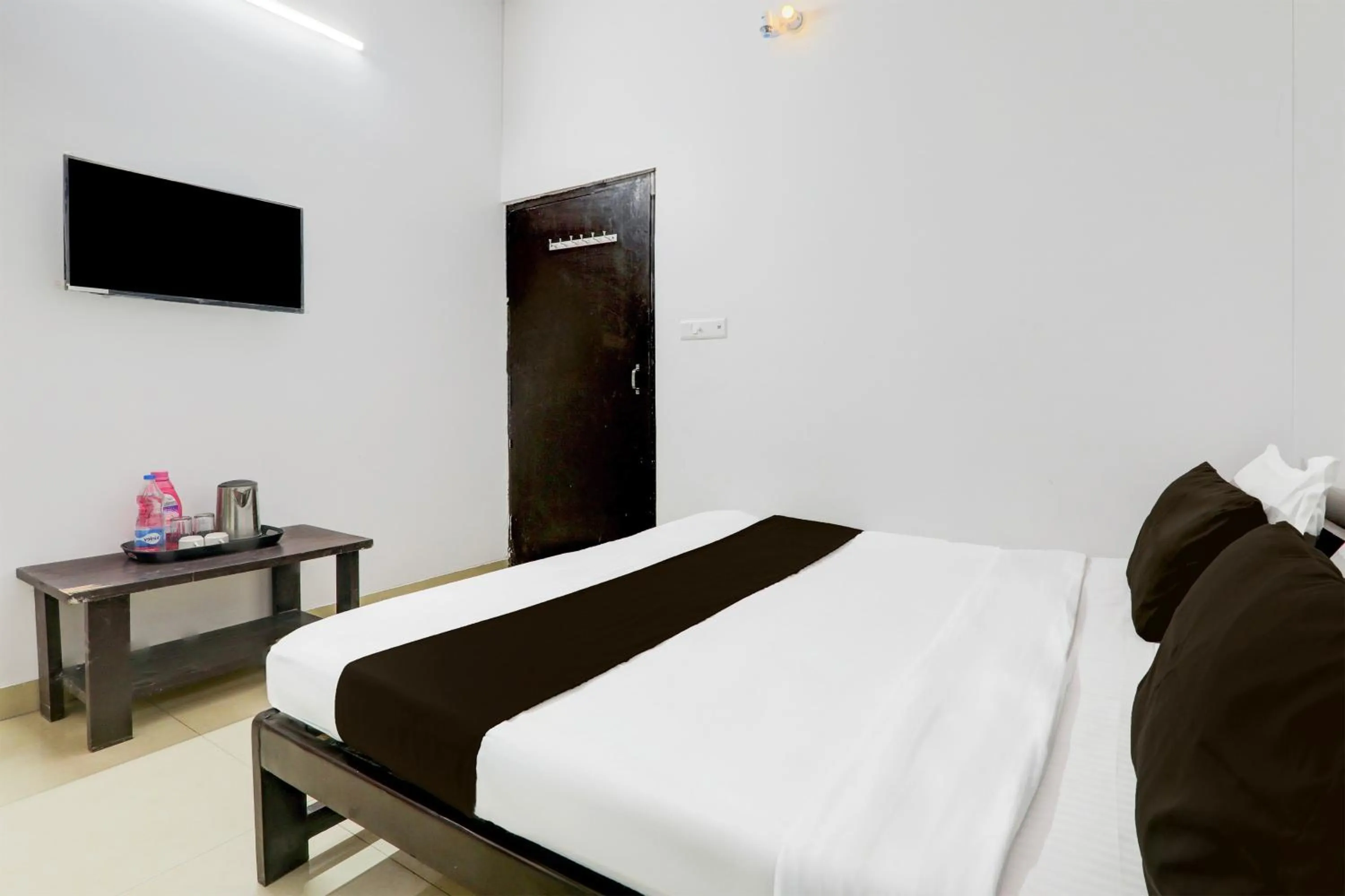 Bed in Super Hotel O Indira Nagar