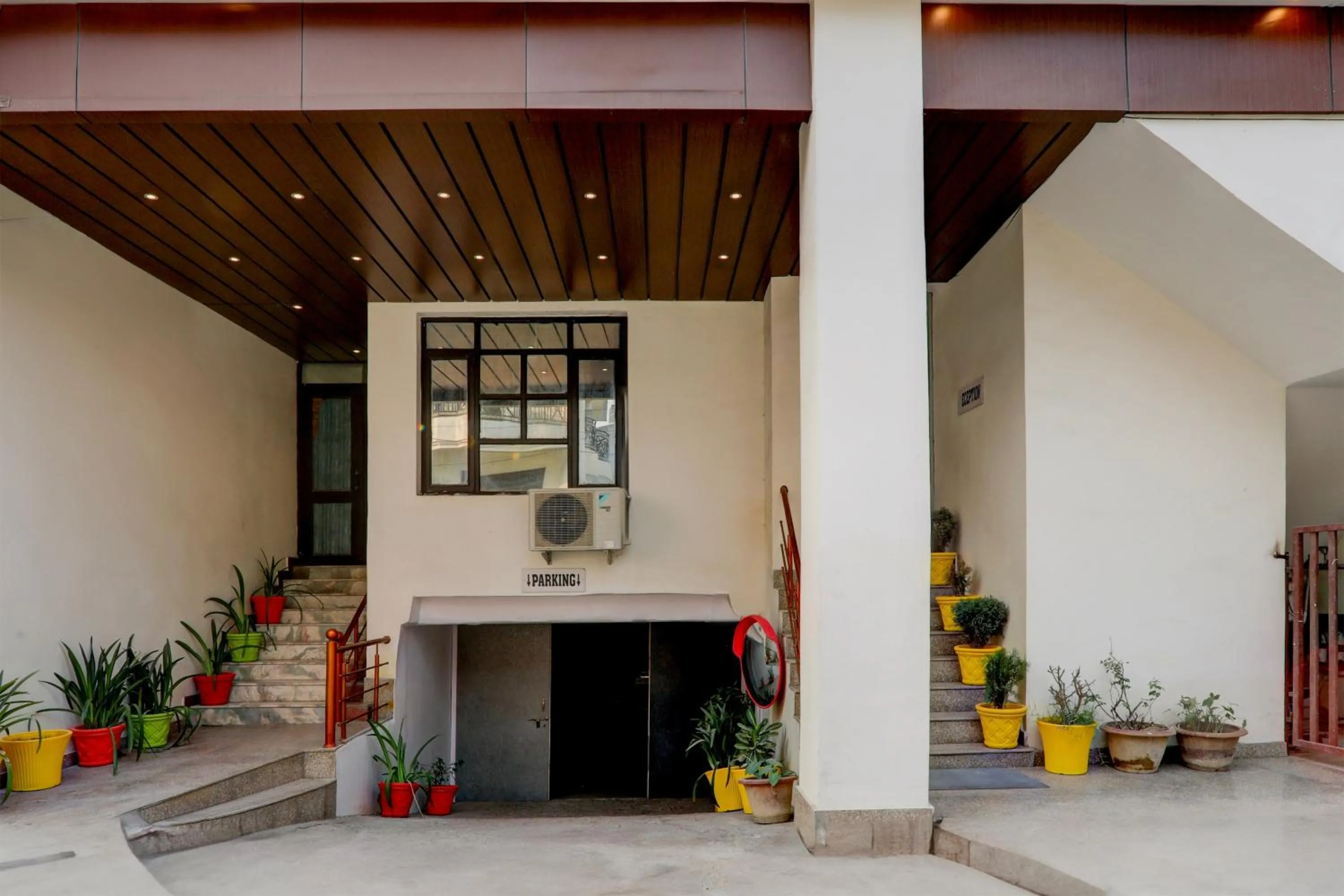 Super Hotel O Indira Nagar