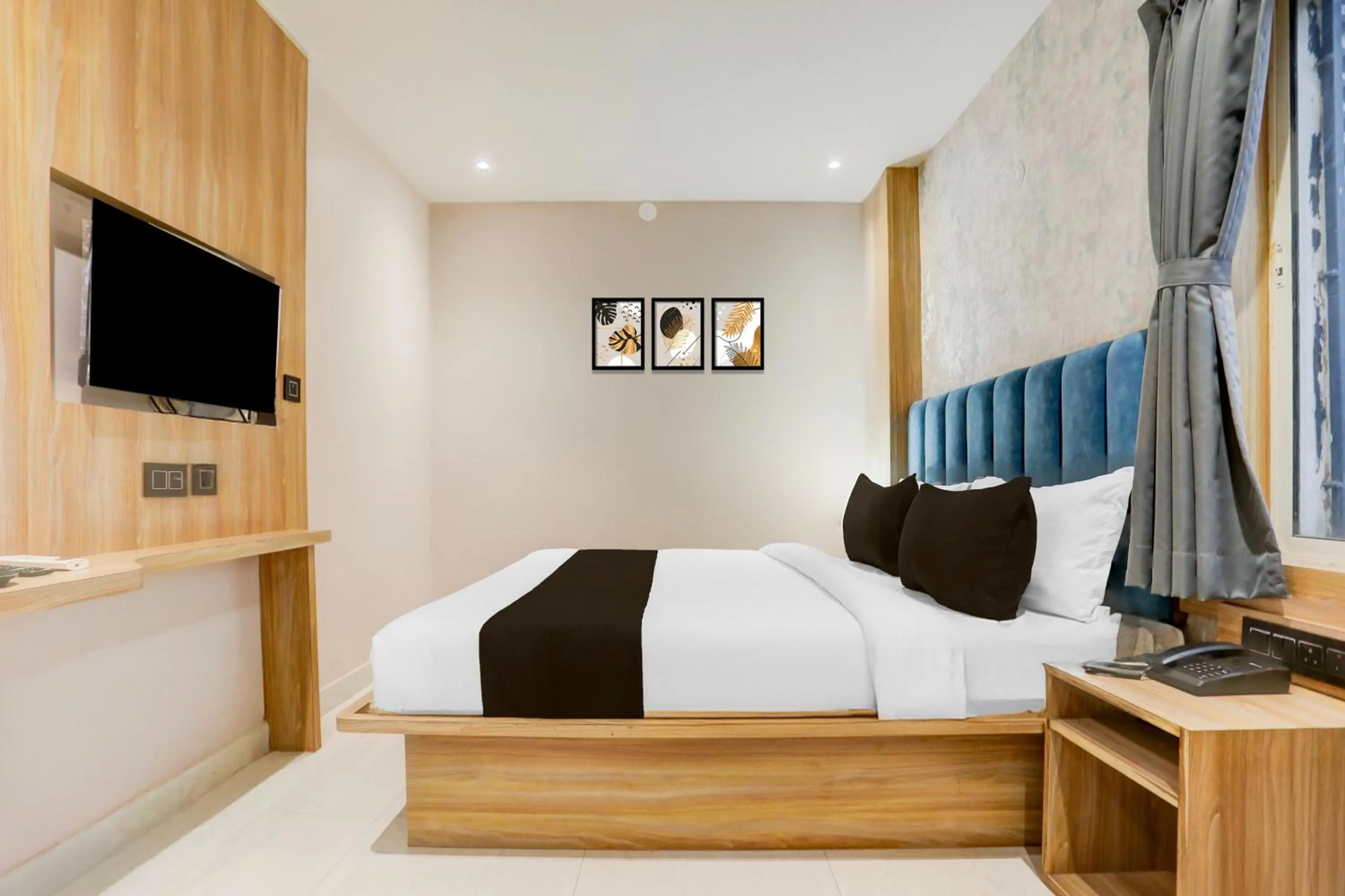 Bedroom, Bed in Super Collection O Manikarnika Sahi Near Jagannath Temple
