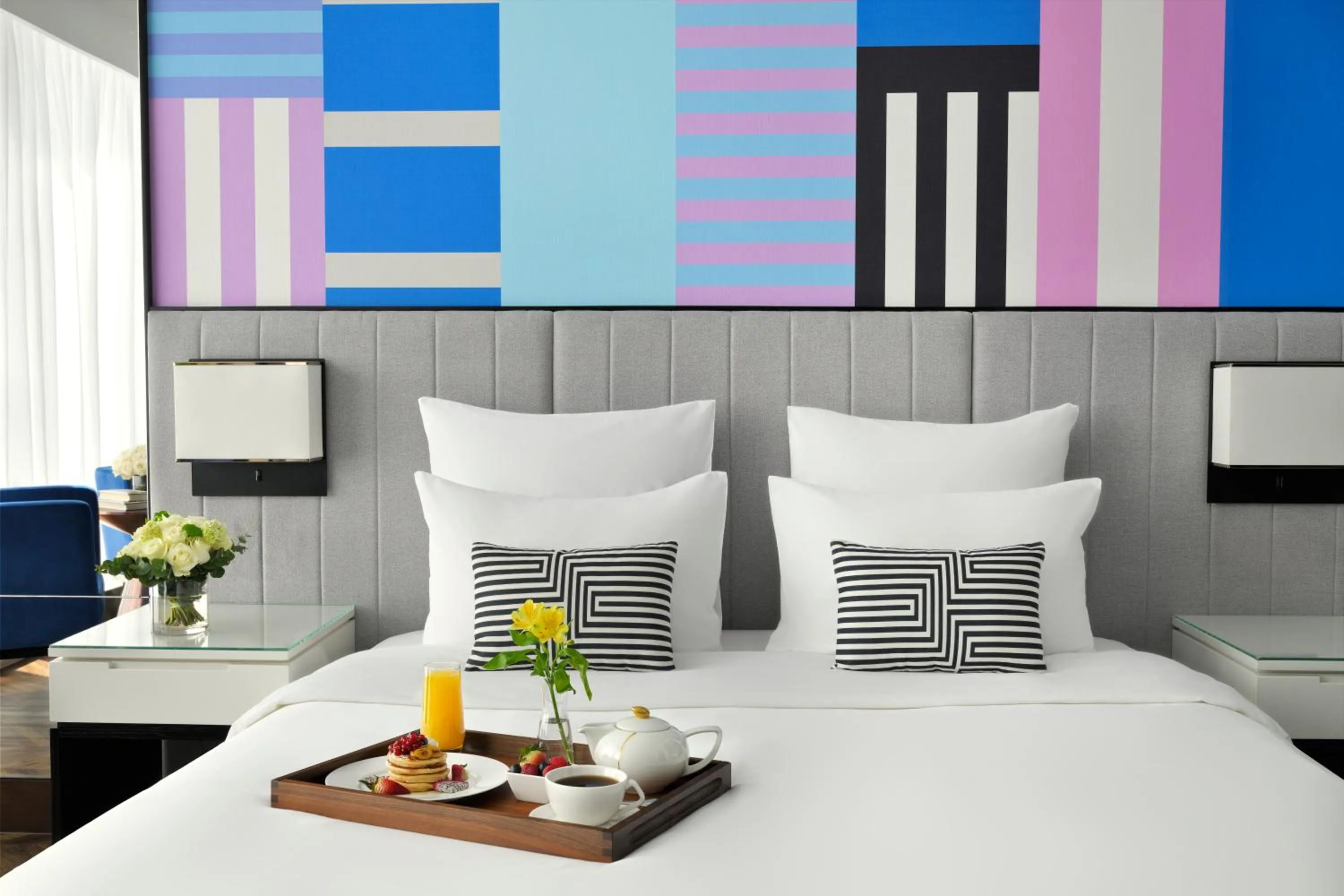 Bed in Pullman Dubai Downtown