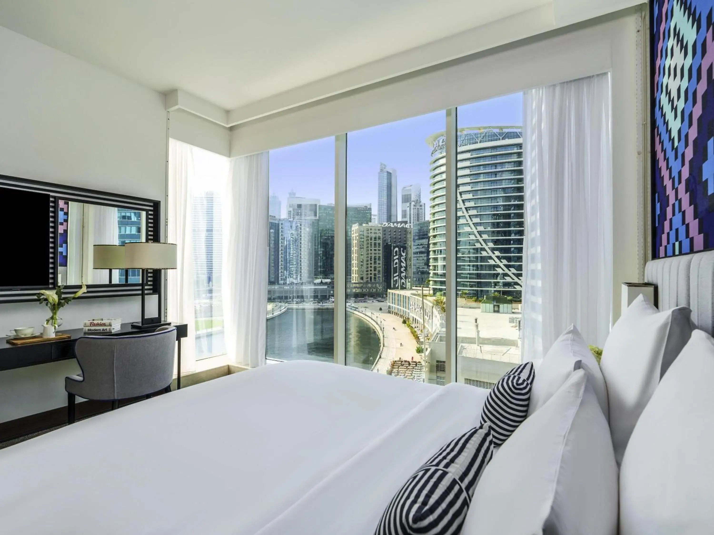 Bedroom, Bed in Pullman Dubai Downtown Bedroom, Bed in Pullman Dubai Downtown