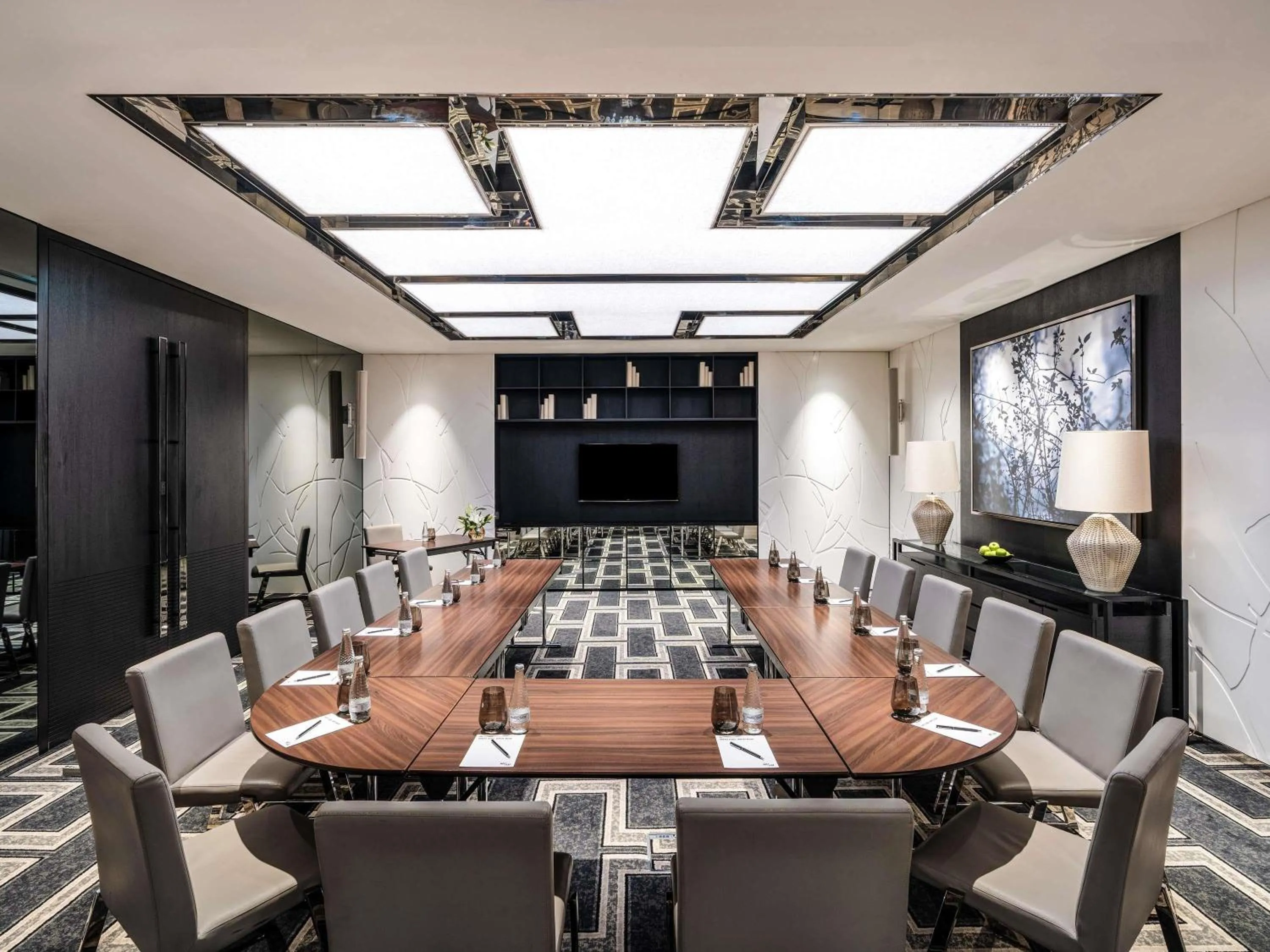 Meeting/conference room in Pullman Dubai Downtown