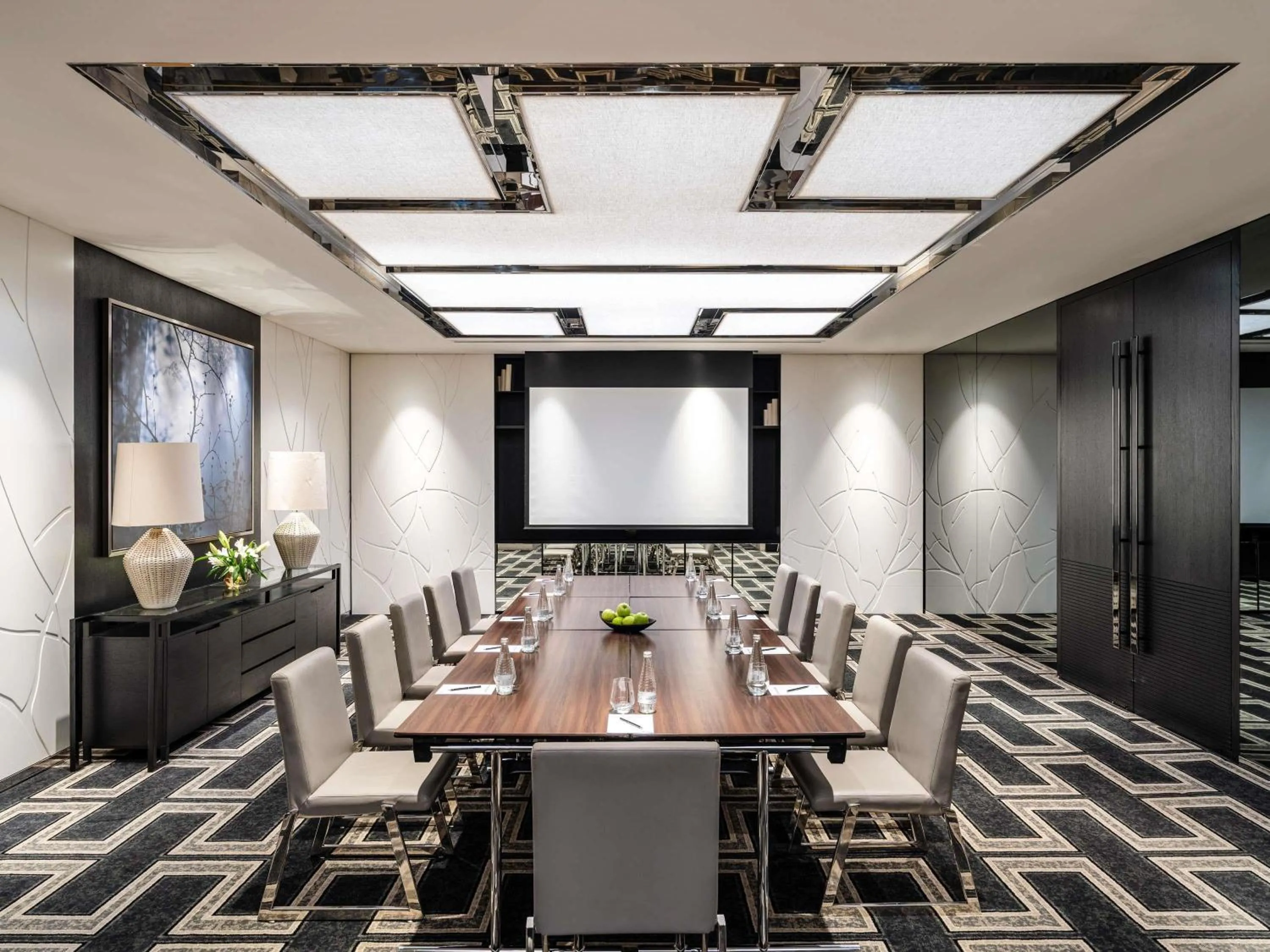 Meeting/conference room in Pullman Dubai Downtown
