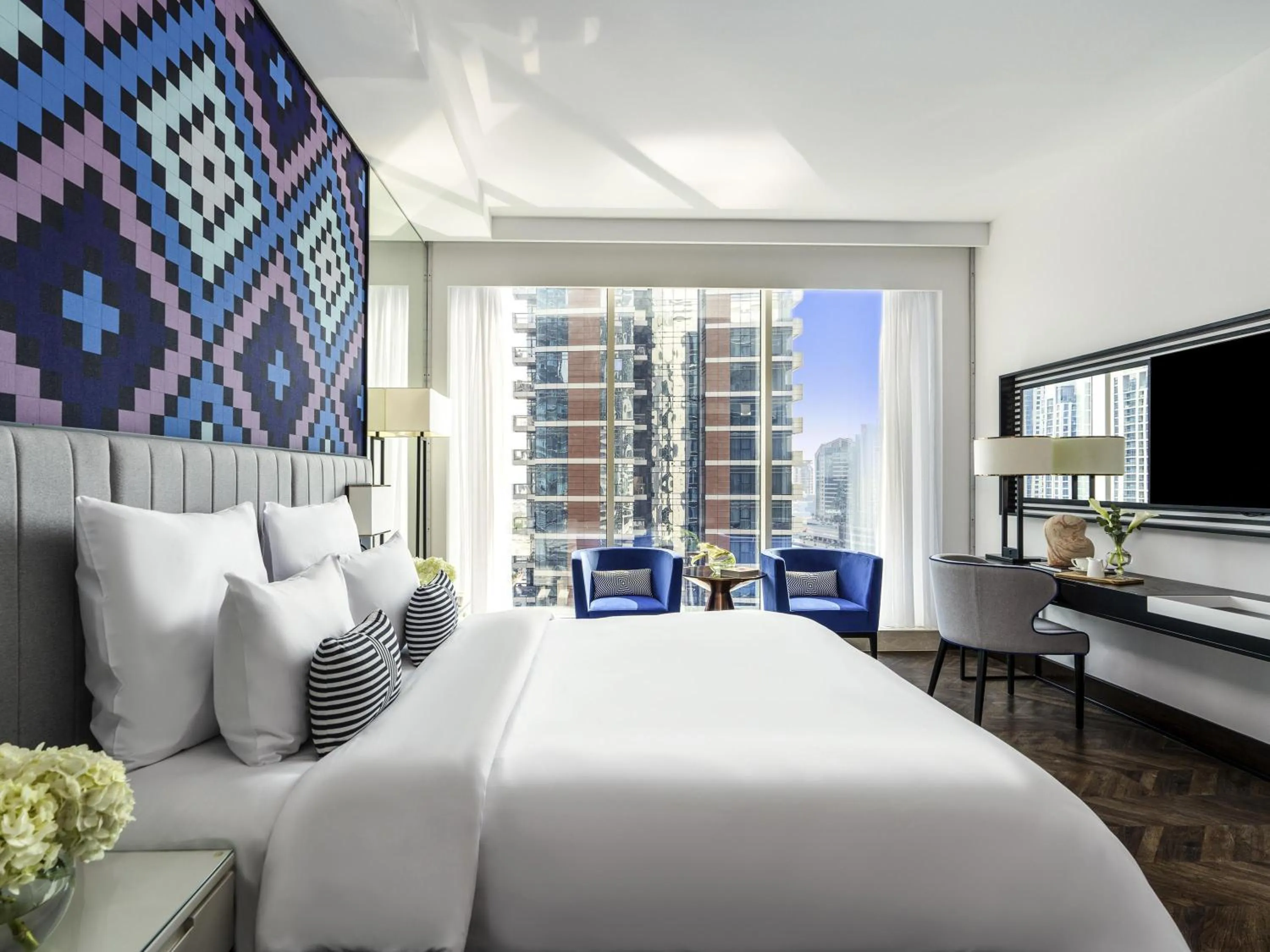 Bedroom, Bed in Pullman Dubai Downtown