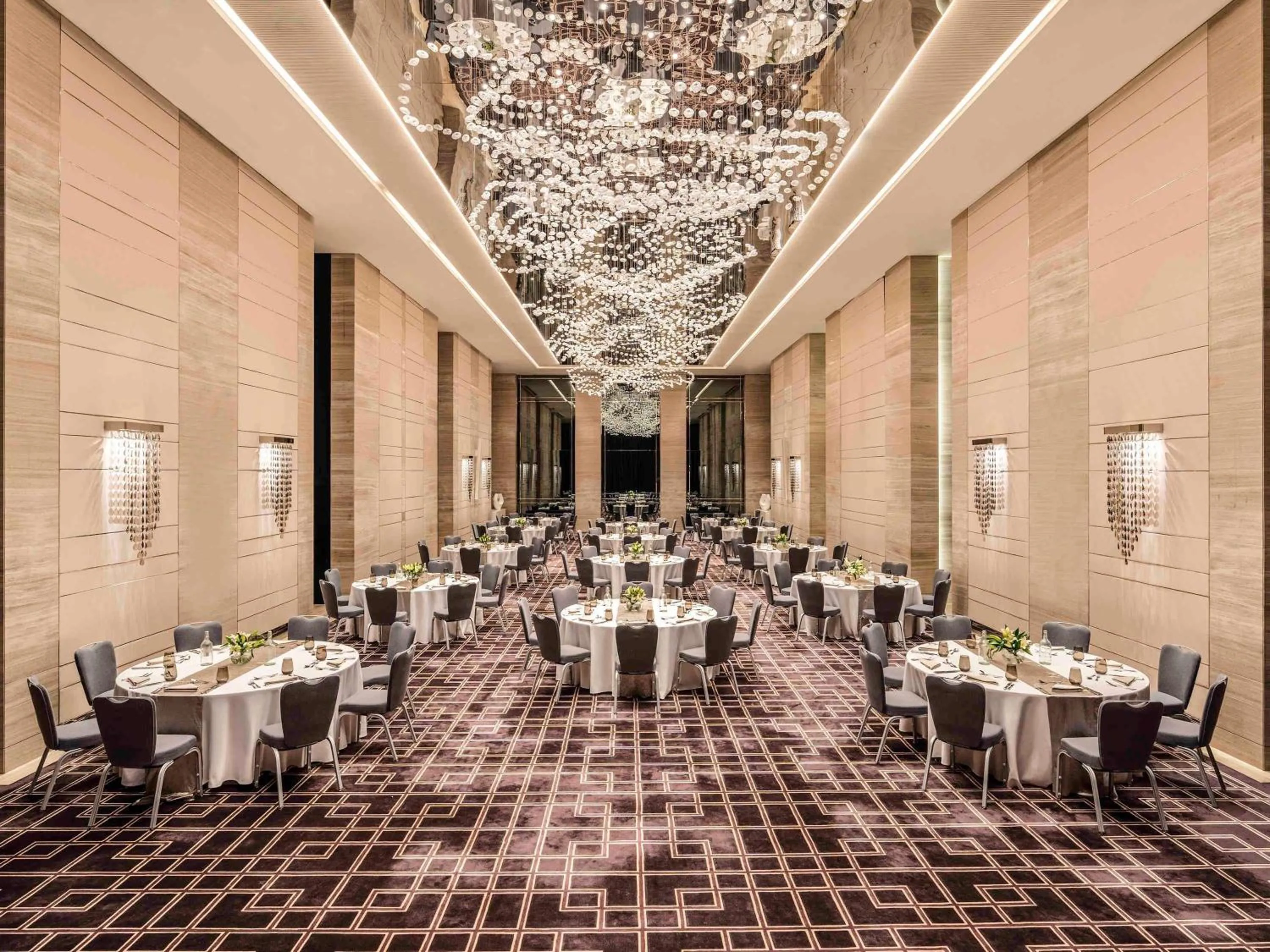 Meeting/conference room in Pullman Dubai Downtown