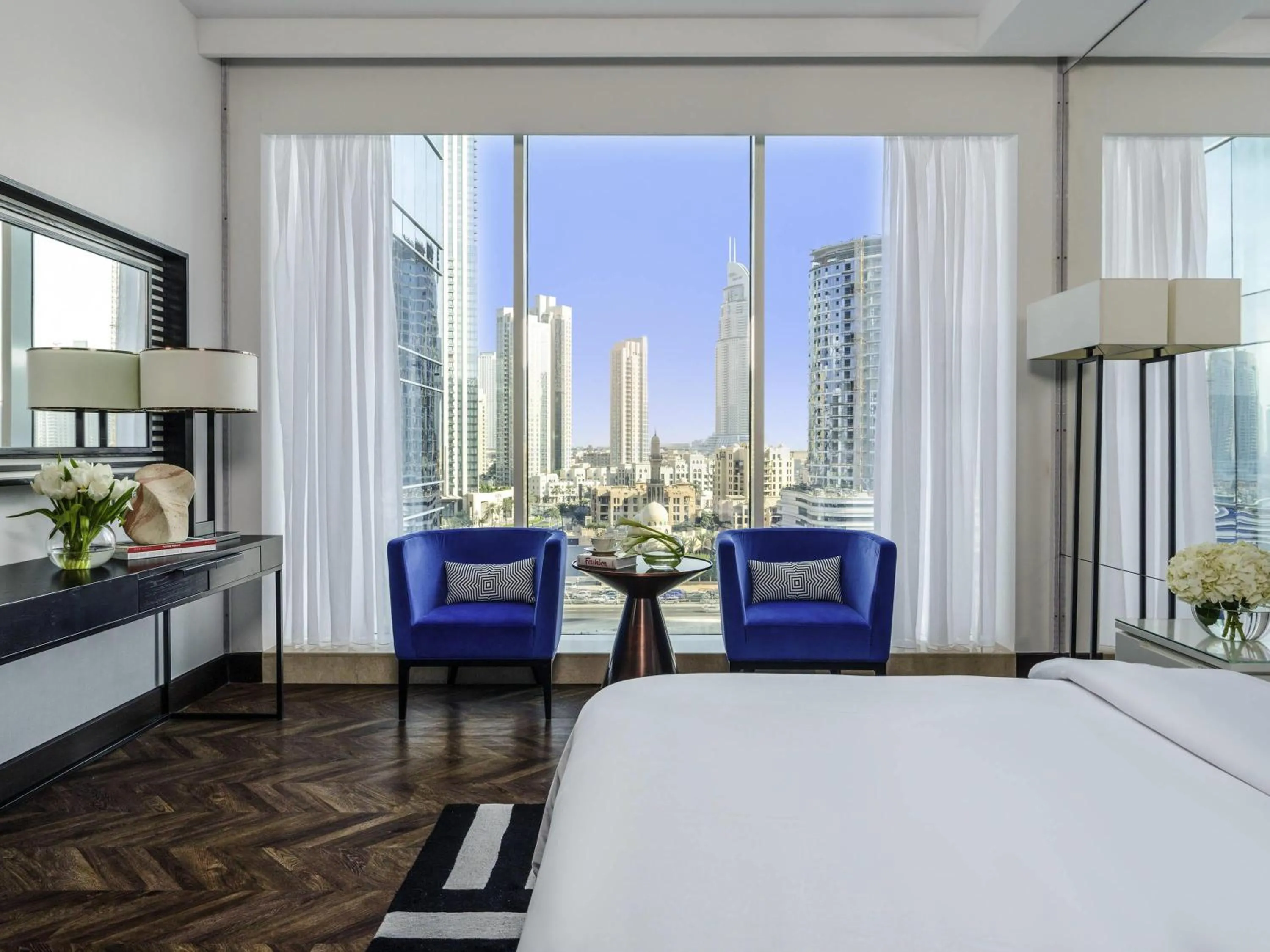 Bedroom, Bed in Pullman Dubai Downtown
