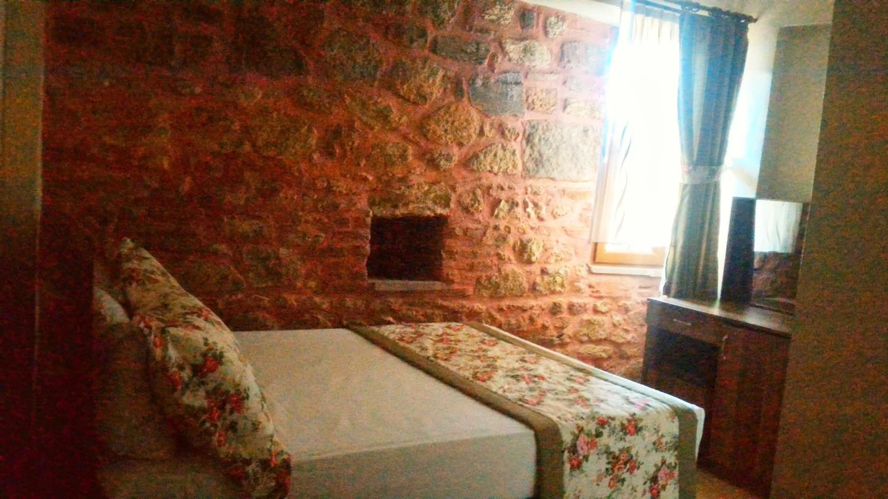 Day, Bed in Odunluk Tas Konak Hotel