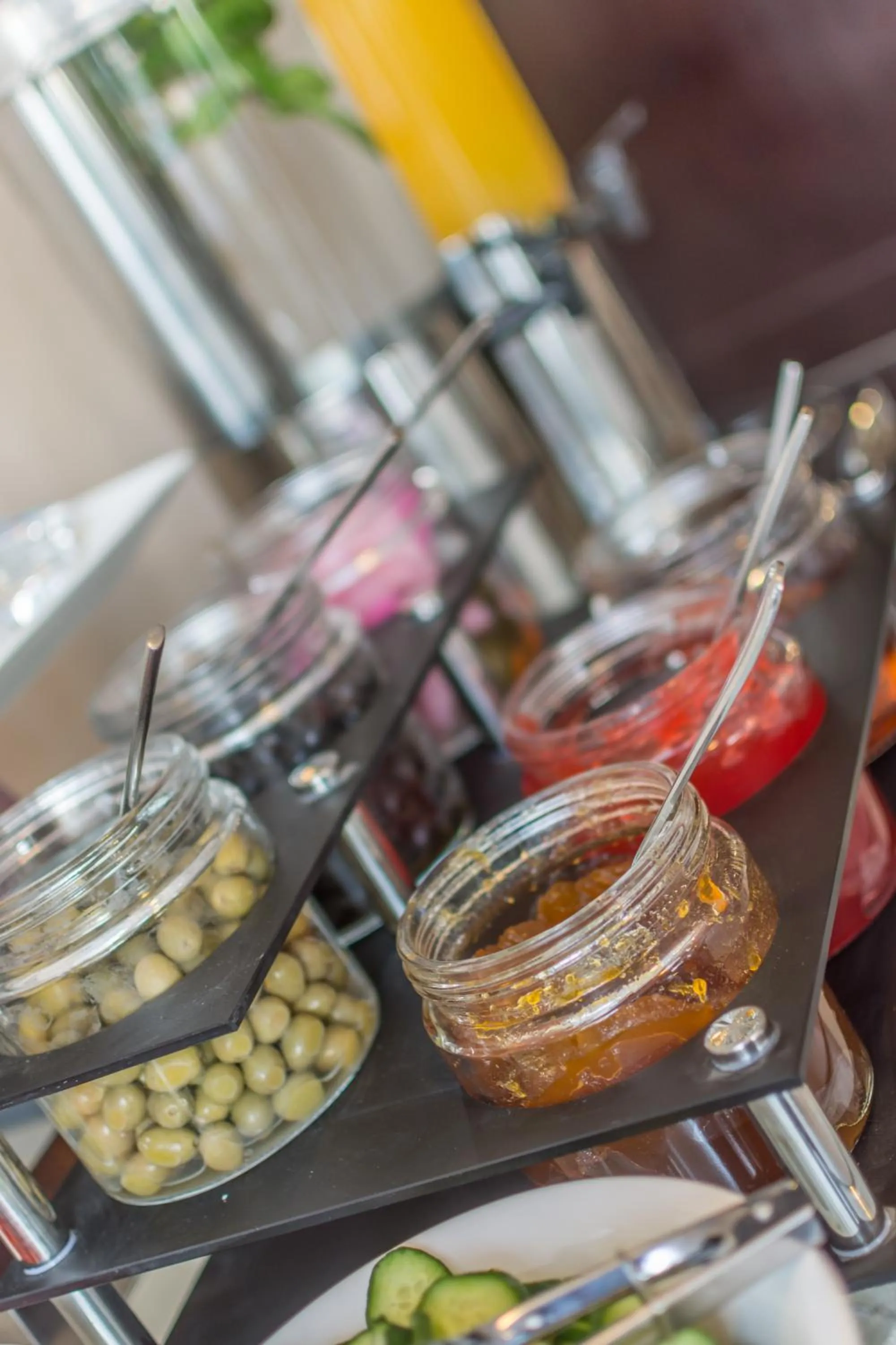 Food close-up in Al Muhaidb Down Town - King Fahd Road