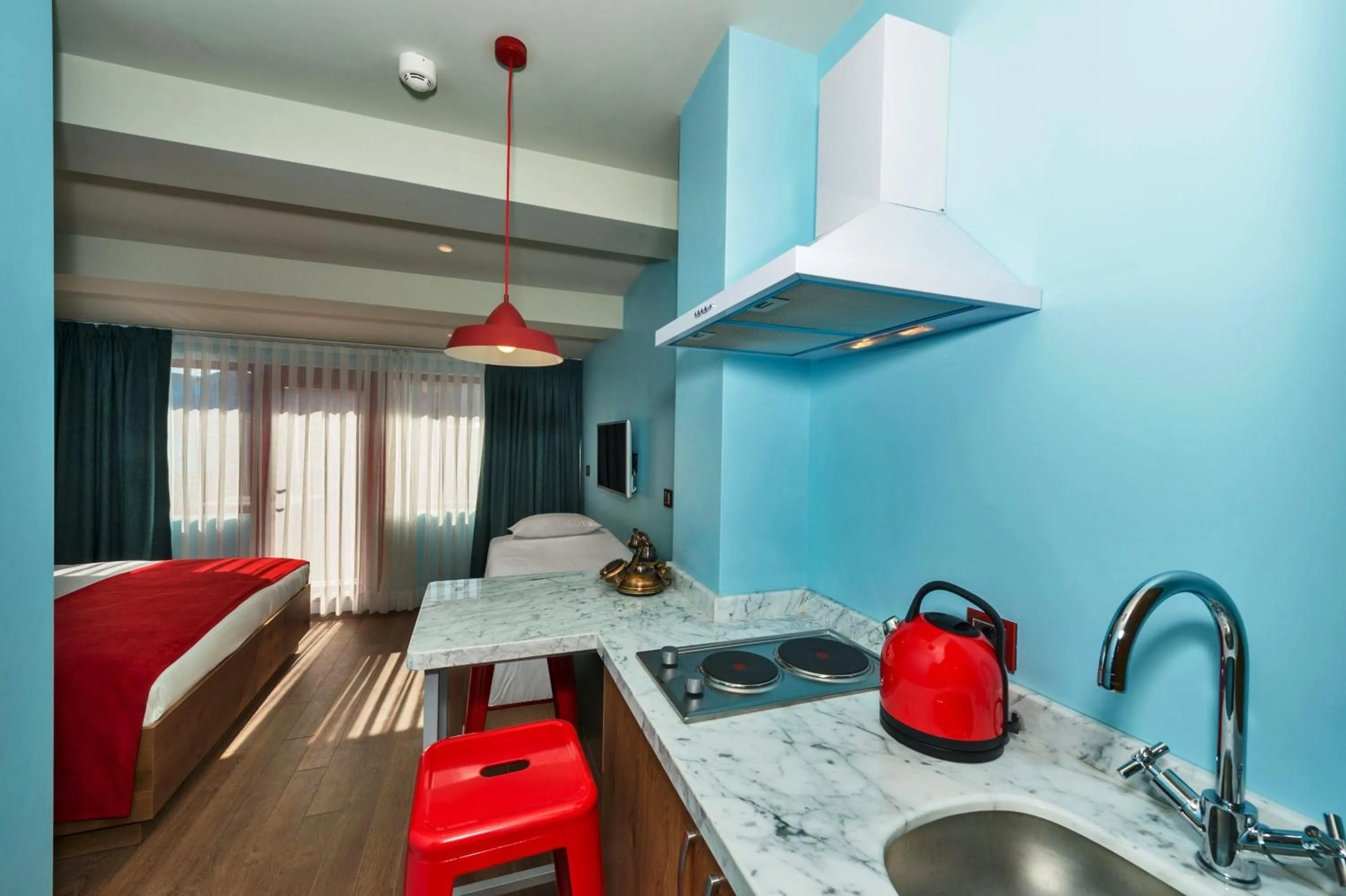 Kitchen or kitchenette in Taksim Istanbul Nis Hotel - Istiklal Street