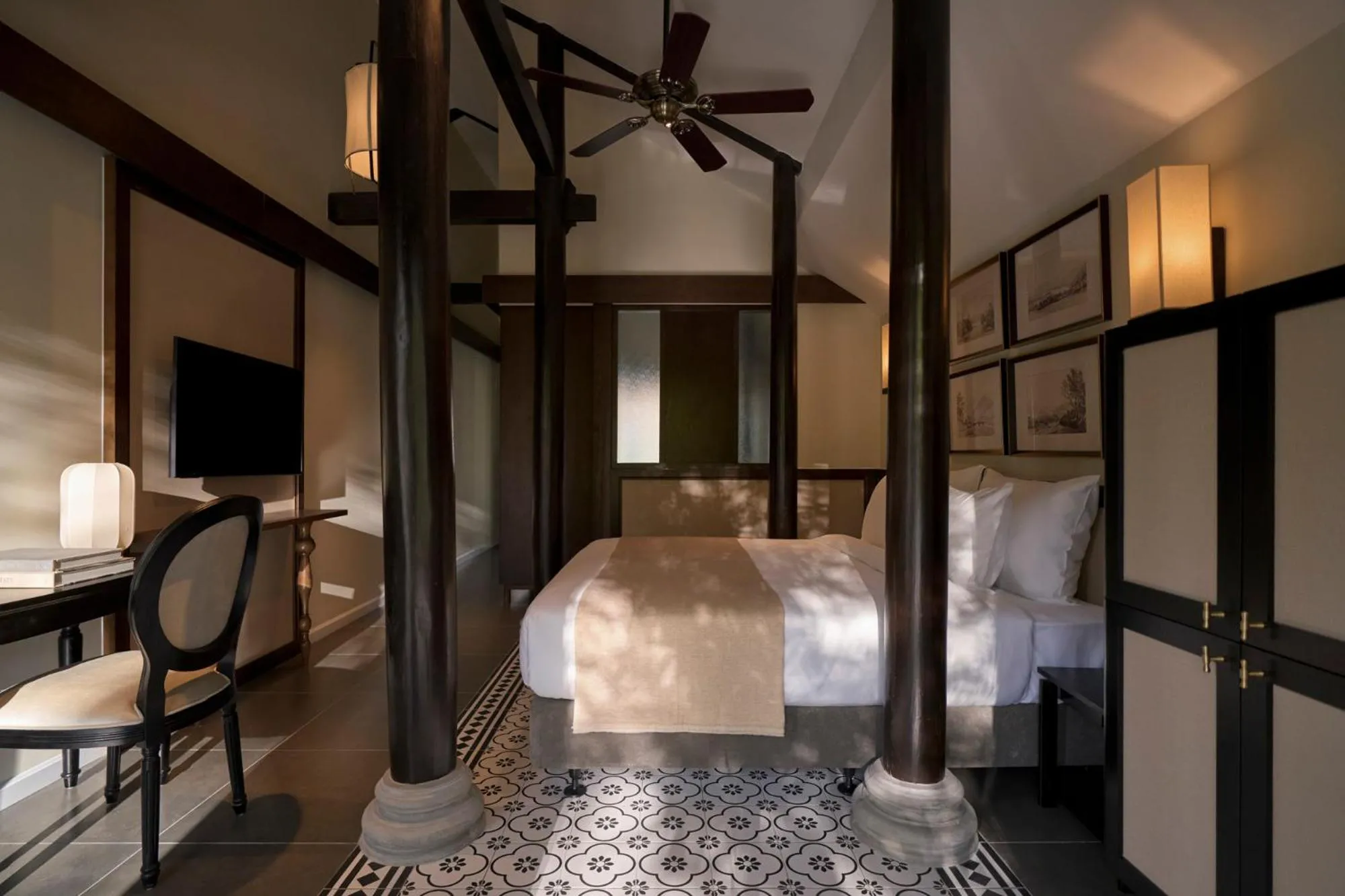 Bed in Grand Signature By M Village Hoi An Resort
