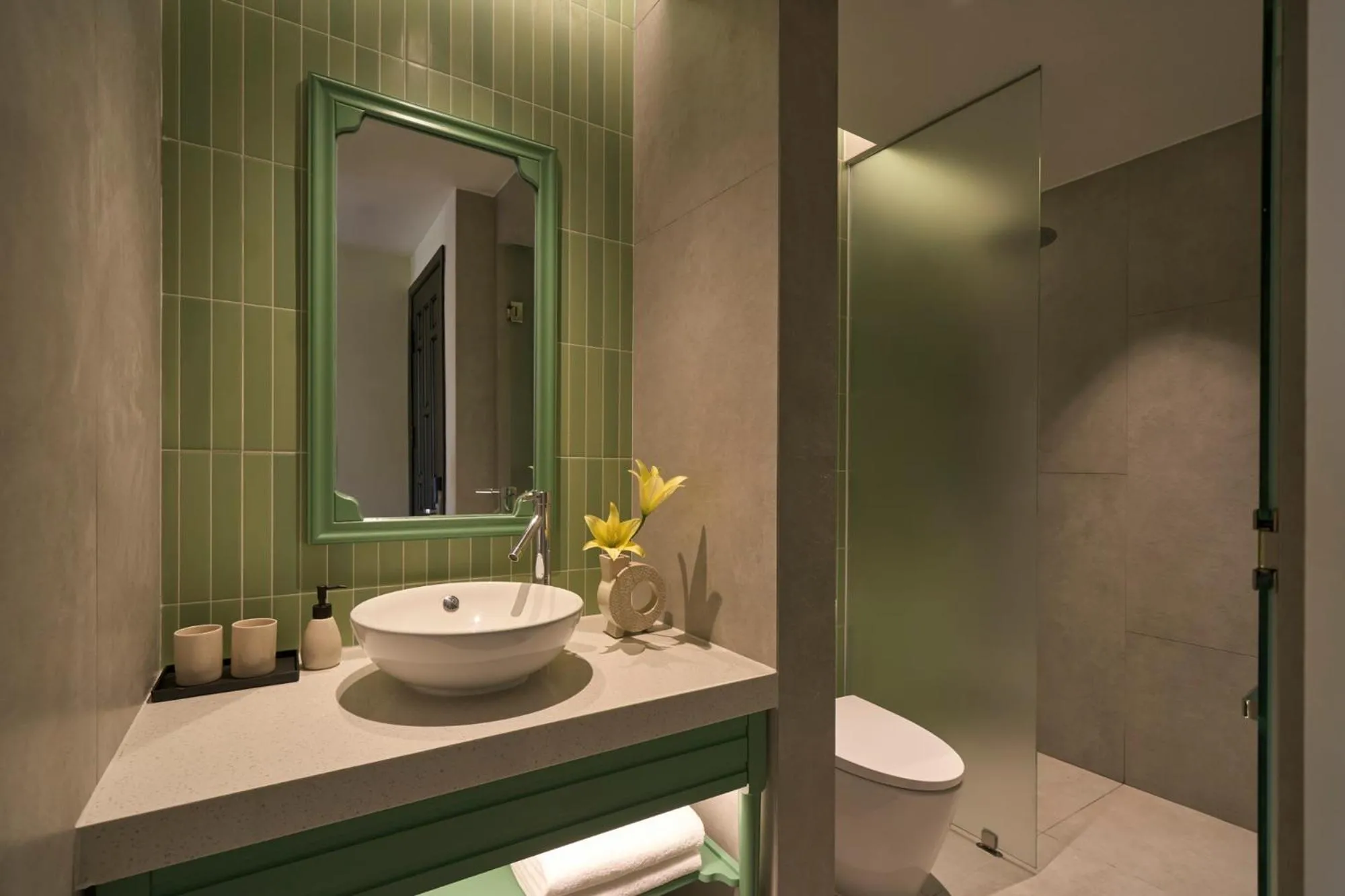 Shower in Grand Signature By M Village Hoi An Resort