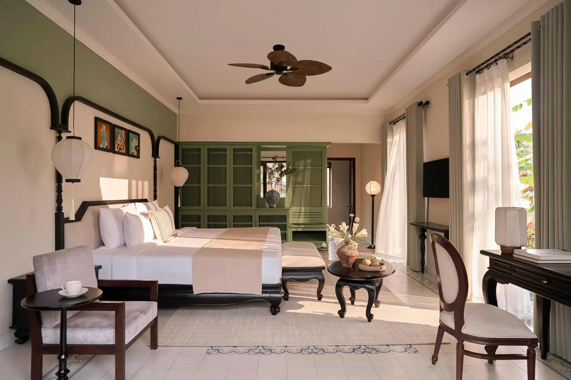Bed in Grand Signature By M Village Hoi An Resort