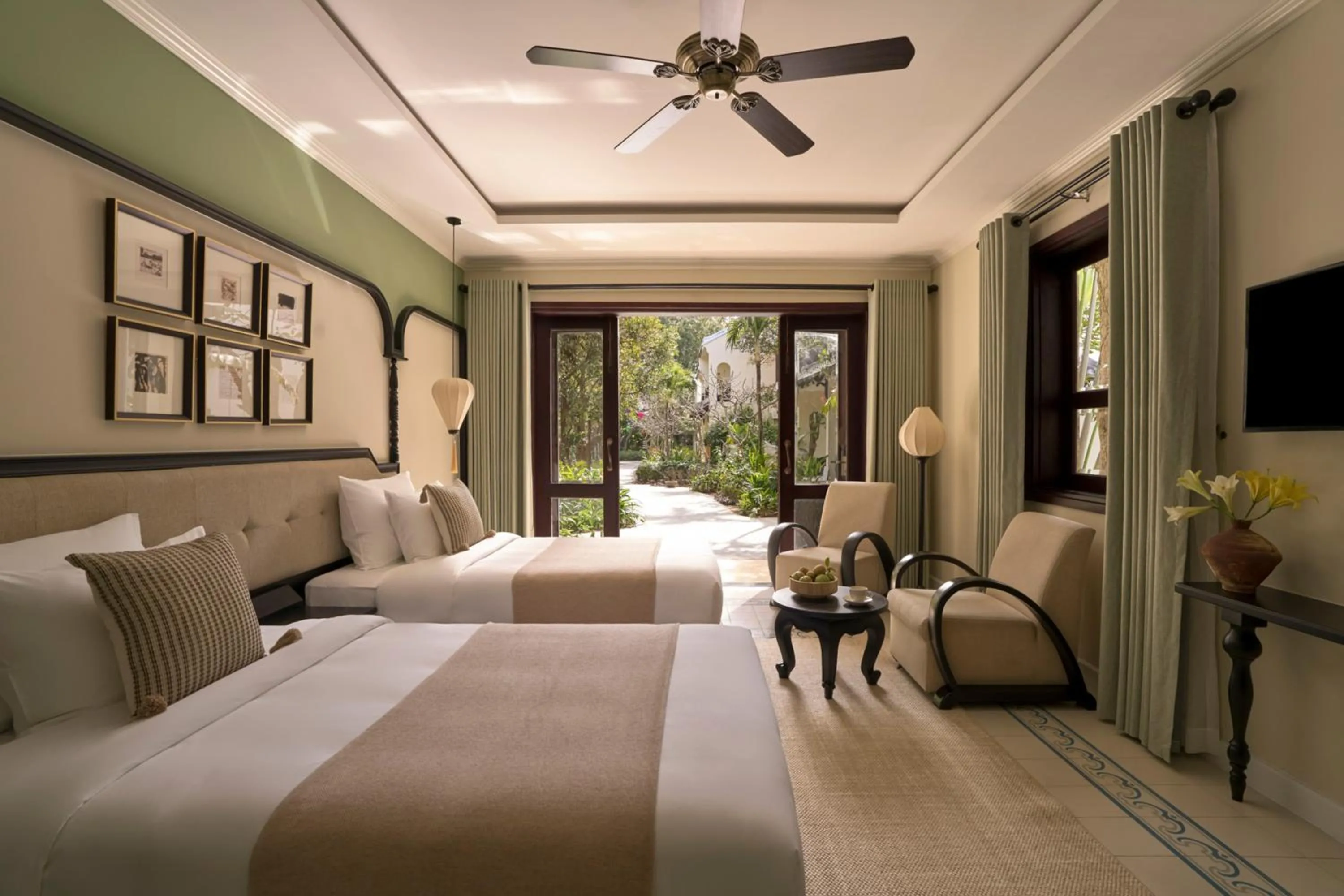 Bed in Grand Signature By M Village Hoi An Resort