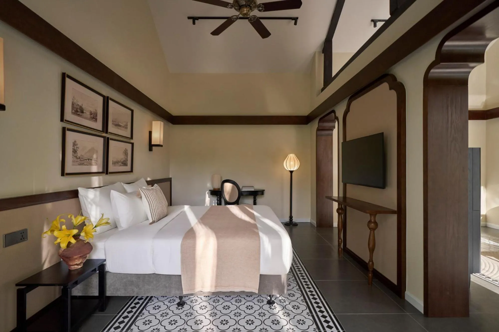Bed in Grand Signature By M Village Hoi An Resort
