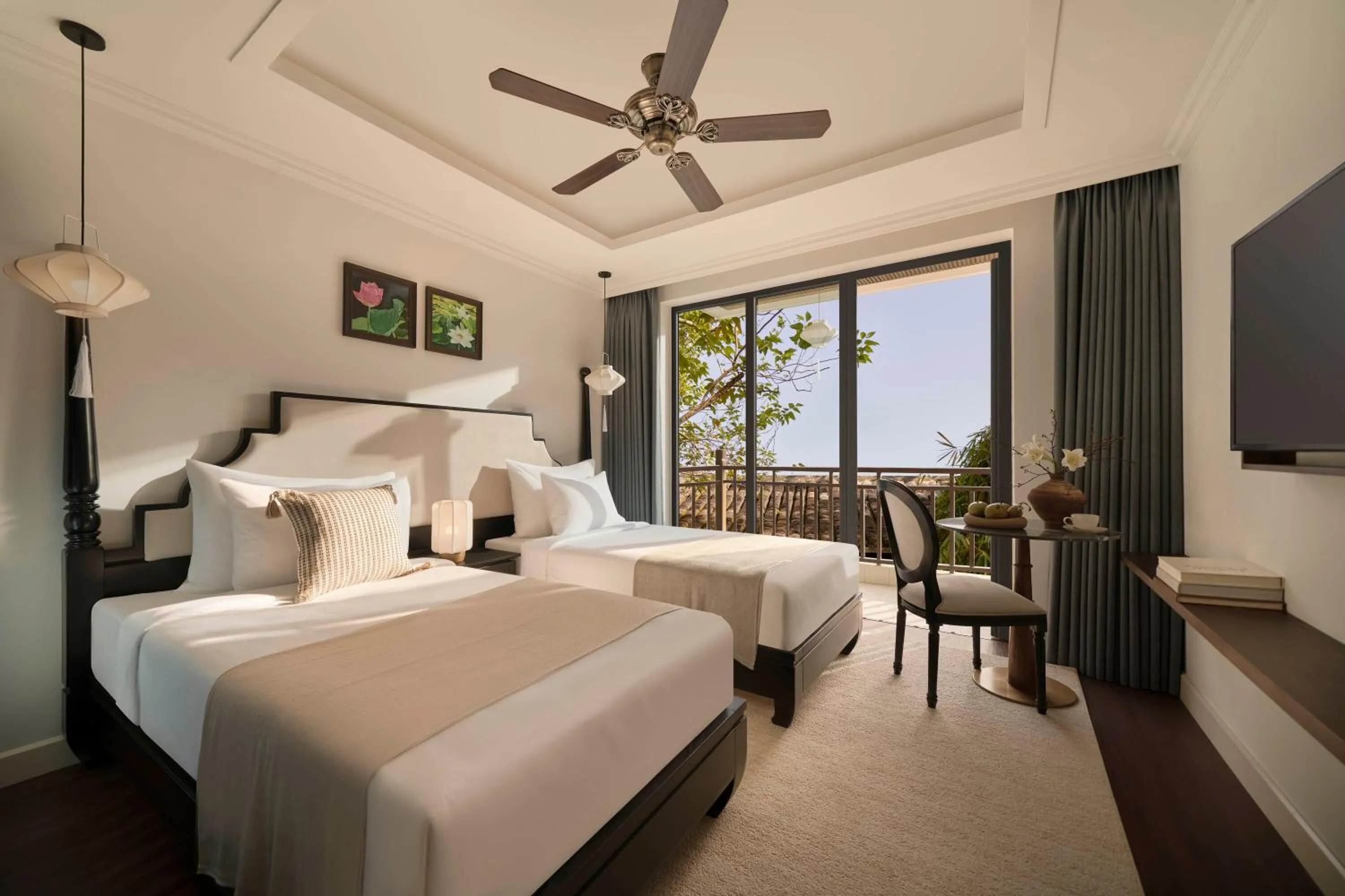 Bed in Grand Signature By M Village Hoi An Resort