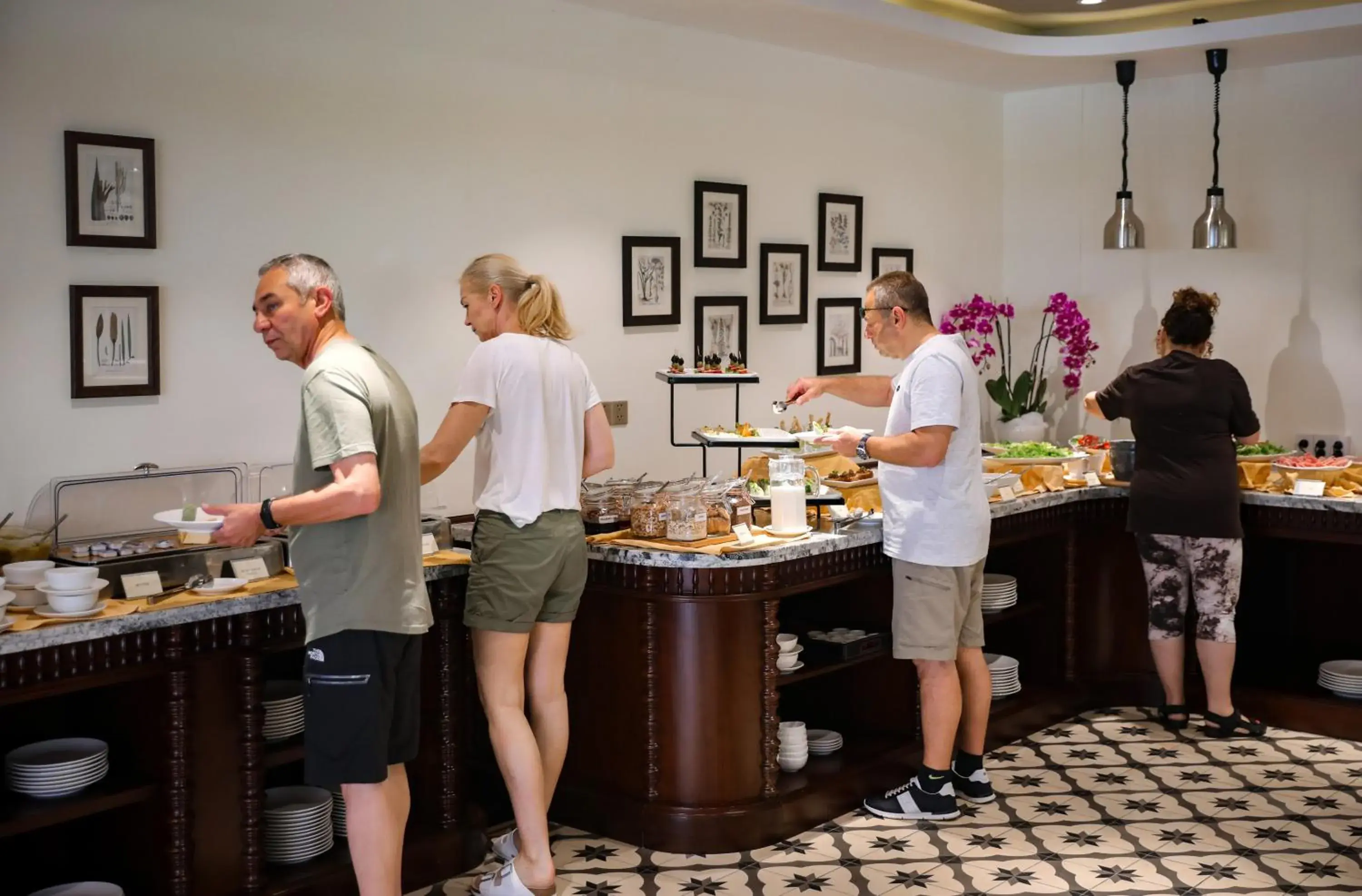 Breakfast in Mulberry Collection Silk Village Breakfast in Mulberry Collection Silk Village