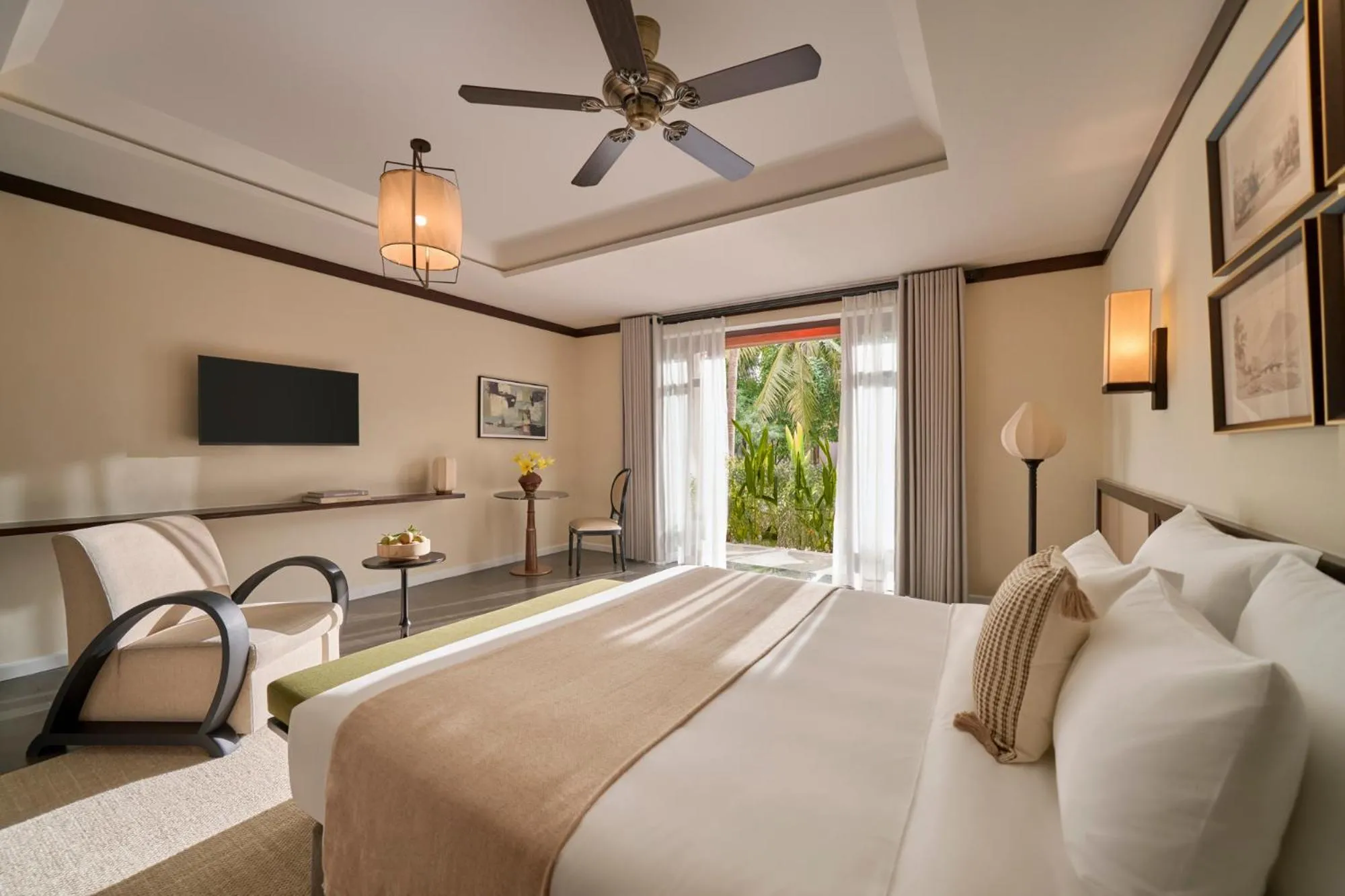 Bed in Grand Signature By M Village Hoi An Resort