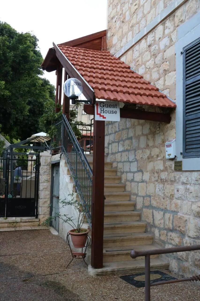 Rosa Guest House