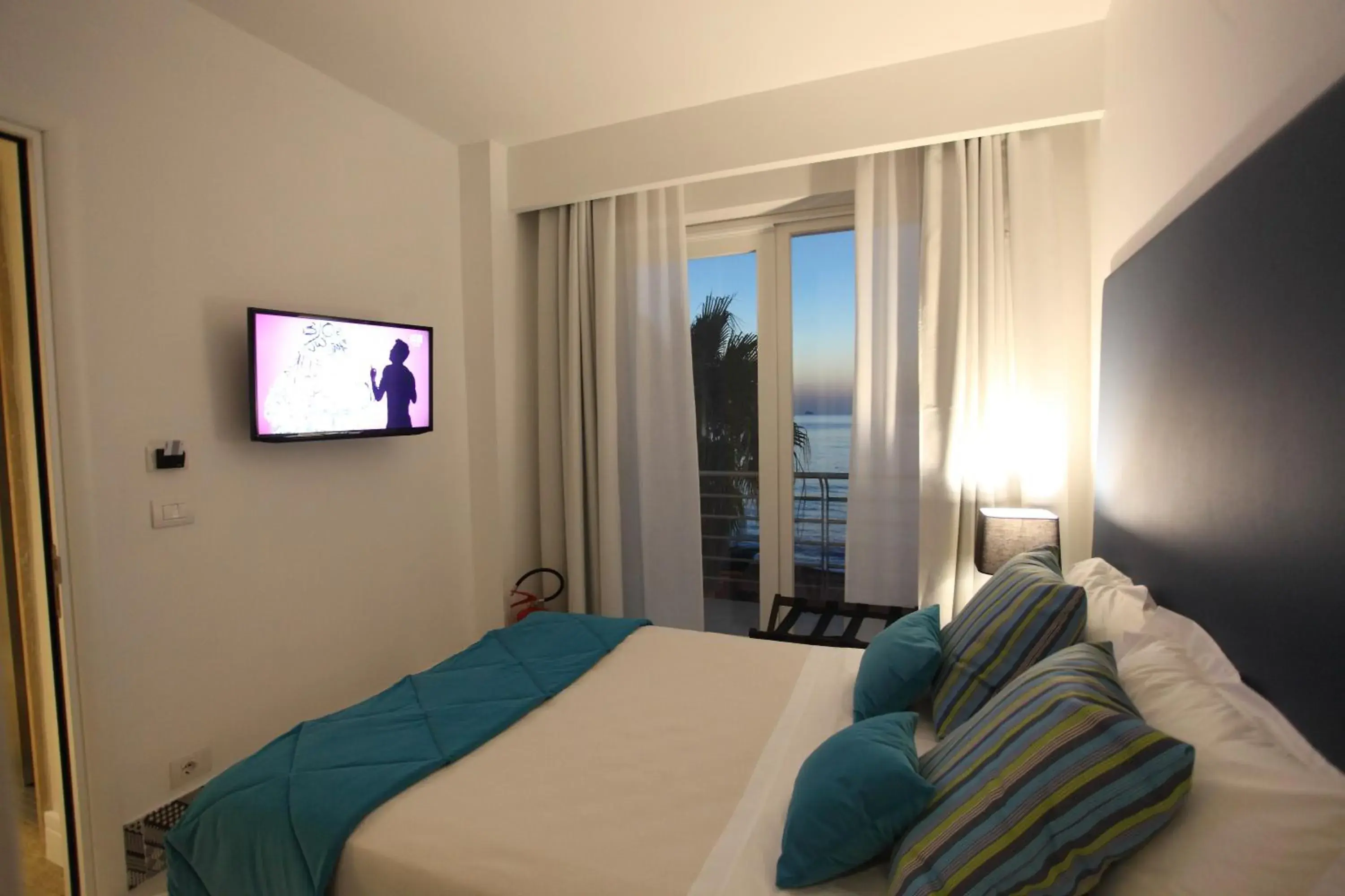 Small Double or Twin Room - single occupancy in Palma d'Oro Small Double or Twin Room - single occupancy in Palma d'Oro