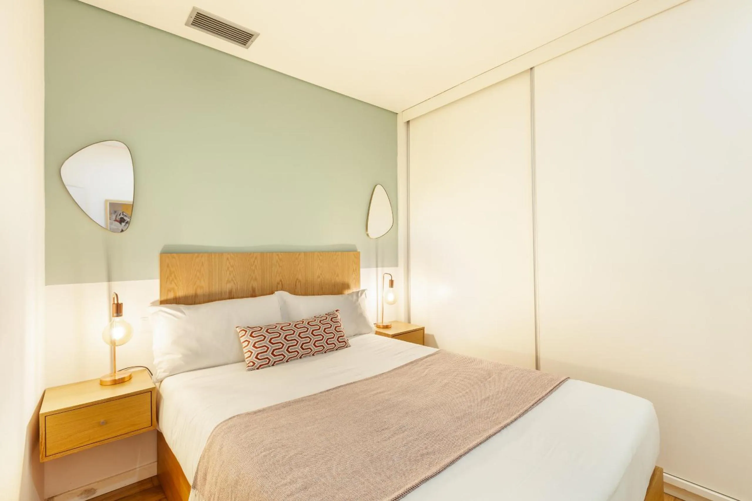 Bed in D&S - Porto Theater Apartment