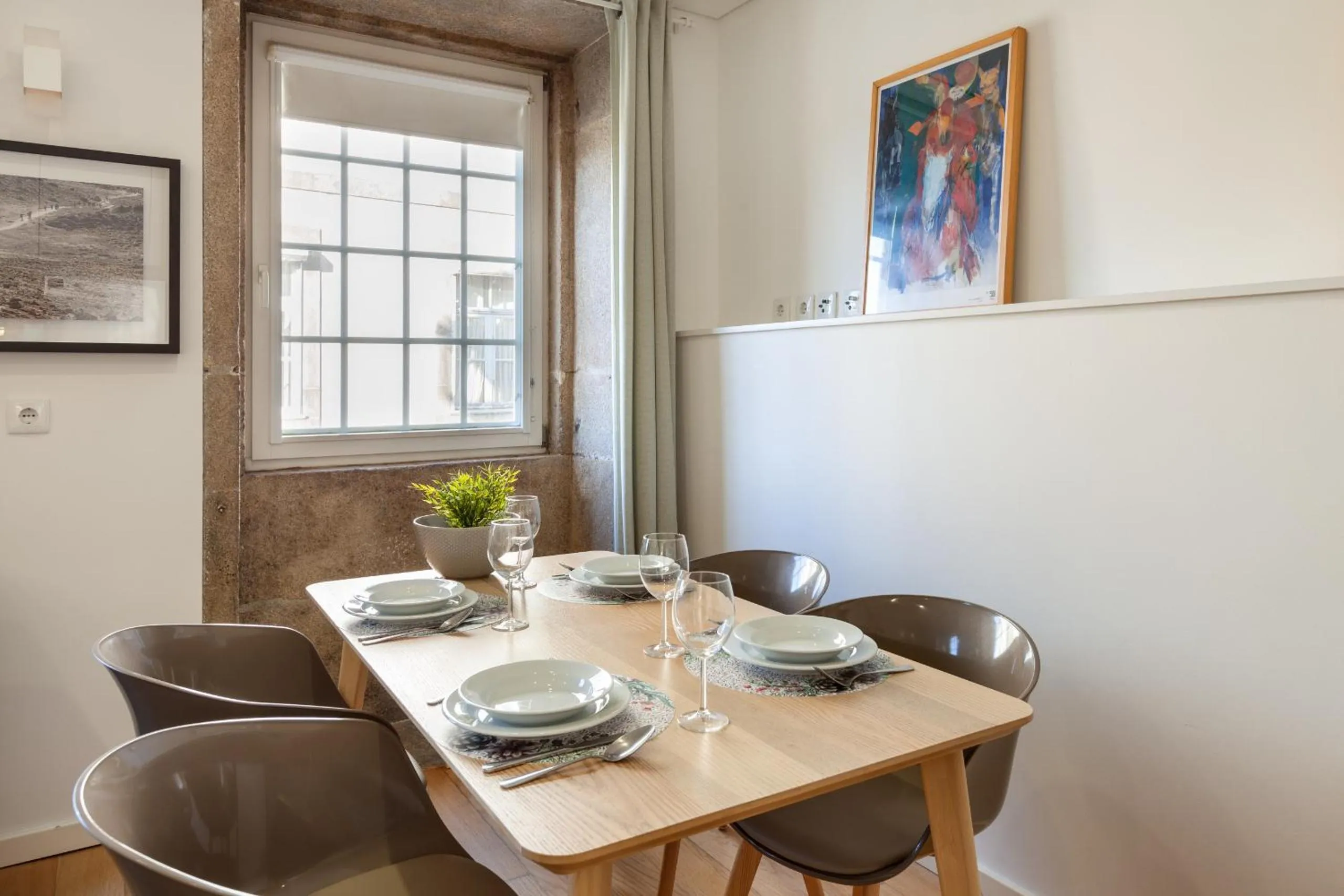 Dining area in D&S - Porto Theater Apartment