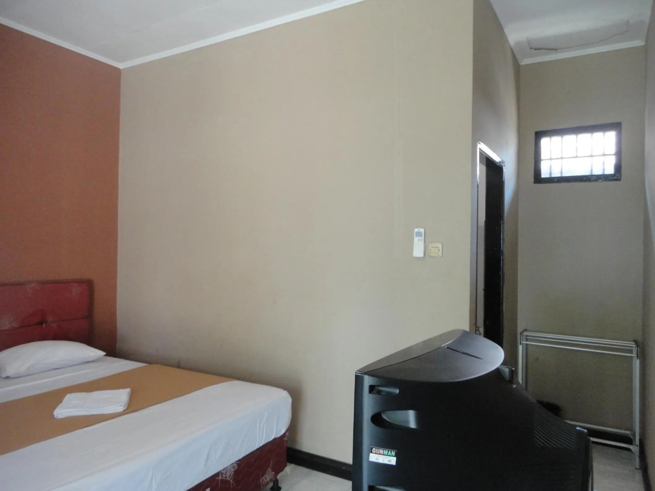 Bedroom, Bed in Pakuna Beach