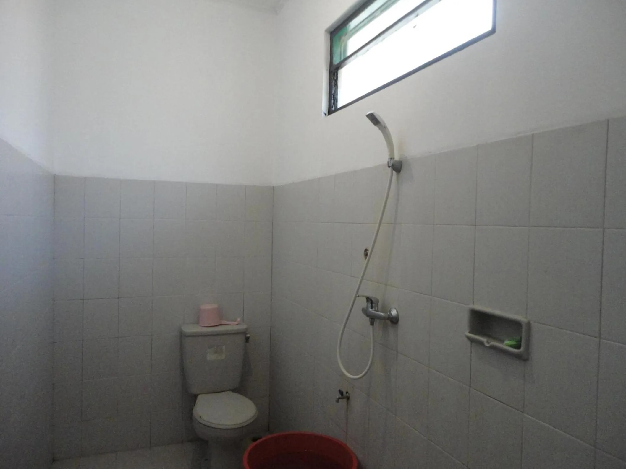 Bathroom in Pakuna Beach