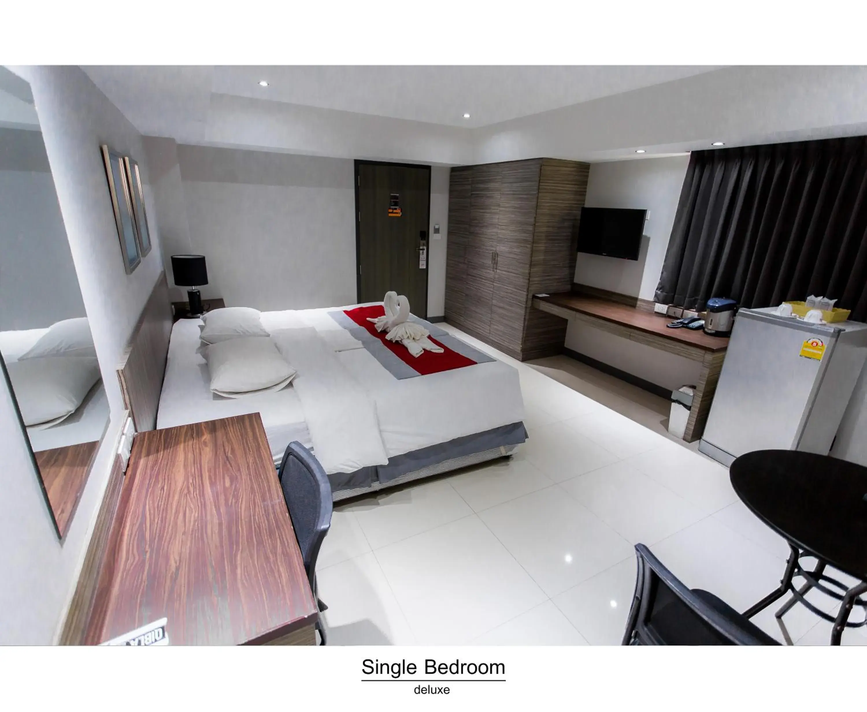 Photo of the whole room, Bed in Pho Place Photo of the whole room, Bed in Pho Place