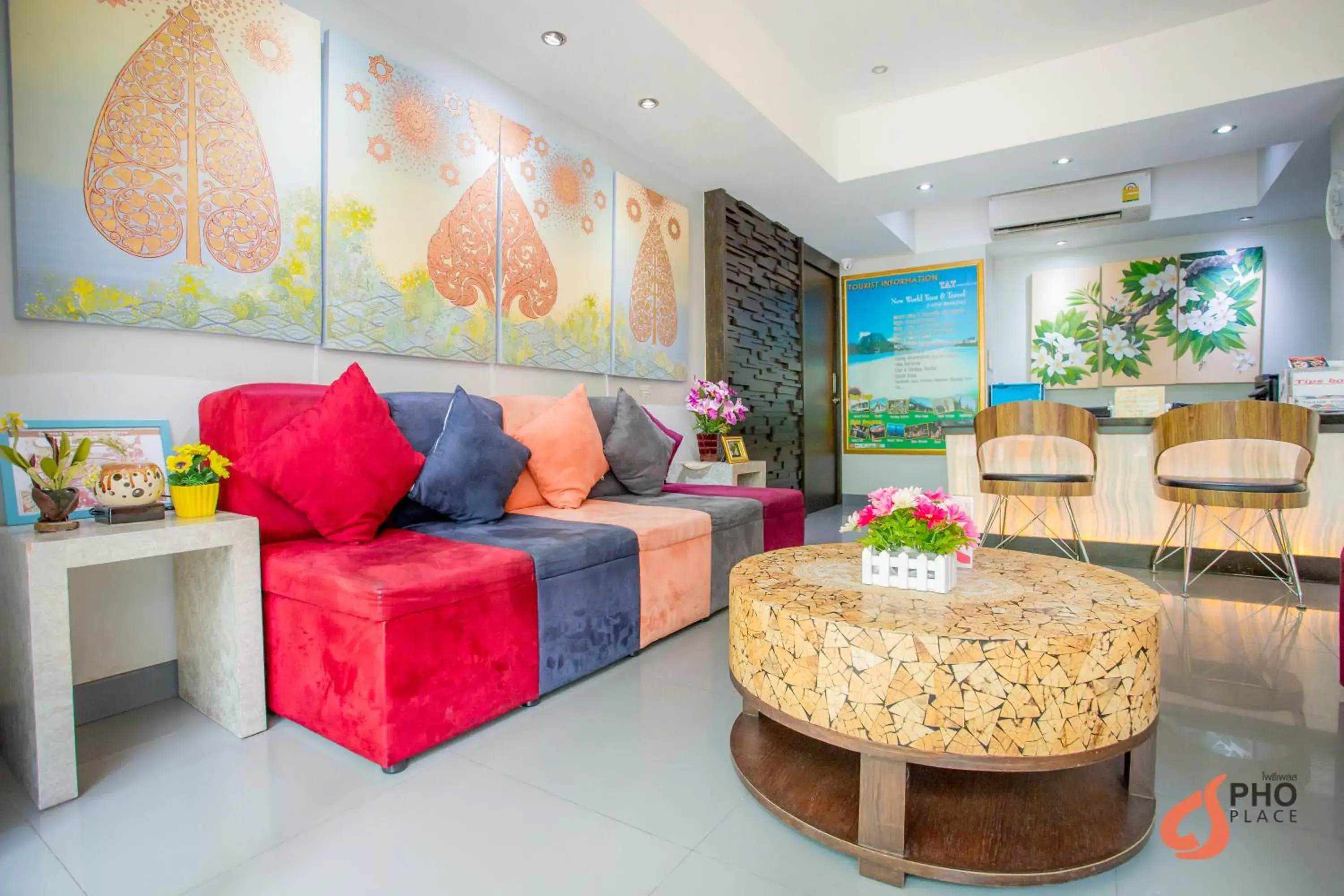 Lobby or reception in Pho Place Lobby or reception in Pho Place