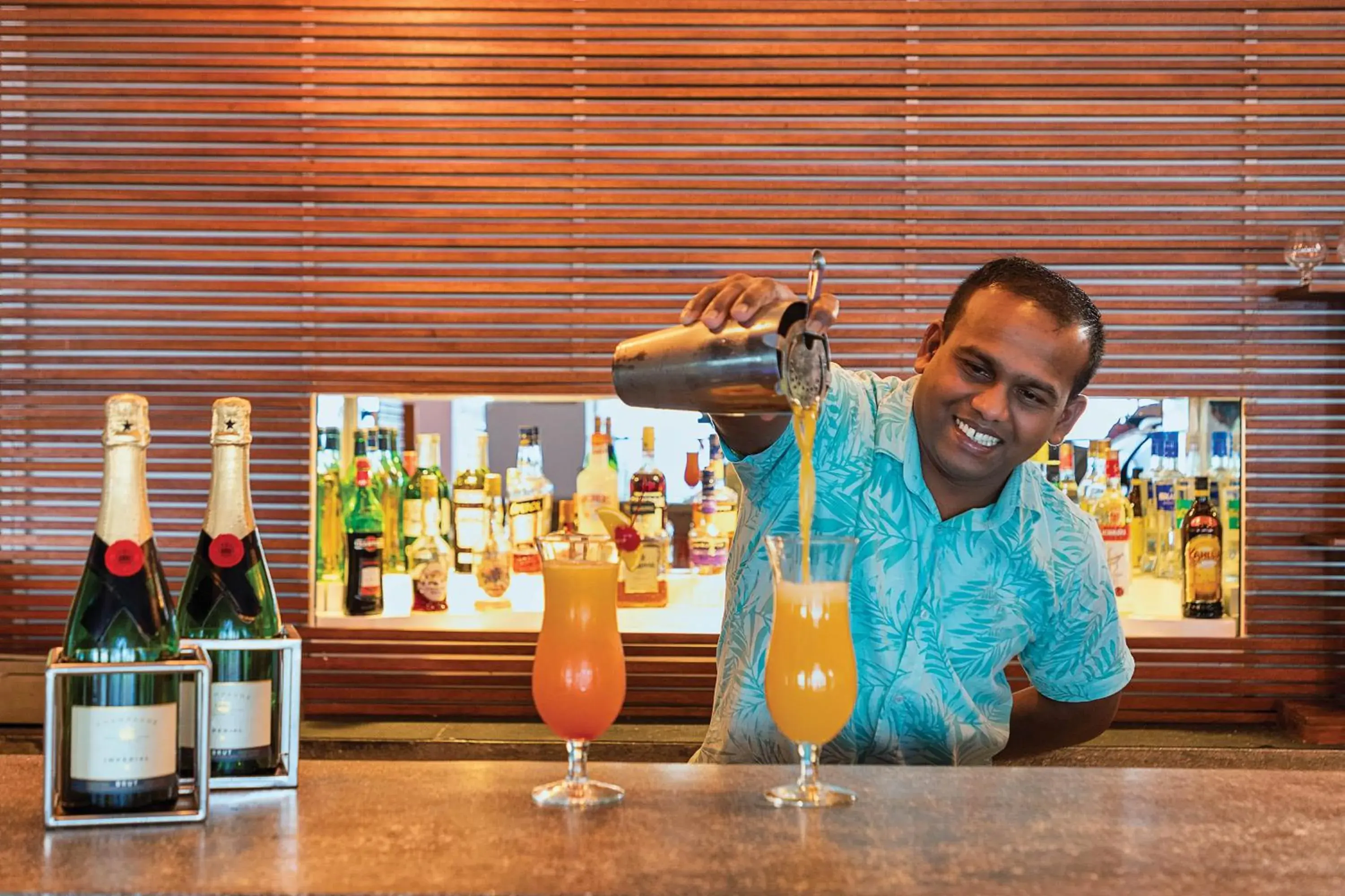 Lounge or bar in OBLU NATURE Helengeli-All-Inclusive with free Transfers Lounge or bar in OBLU NATURE Helengeli-All-Inclusive with free Transfers