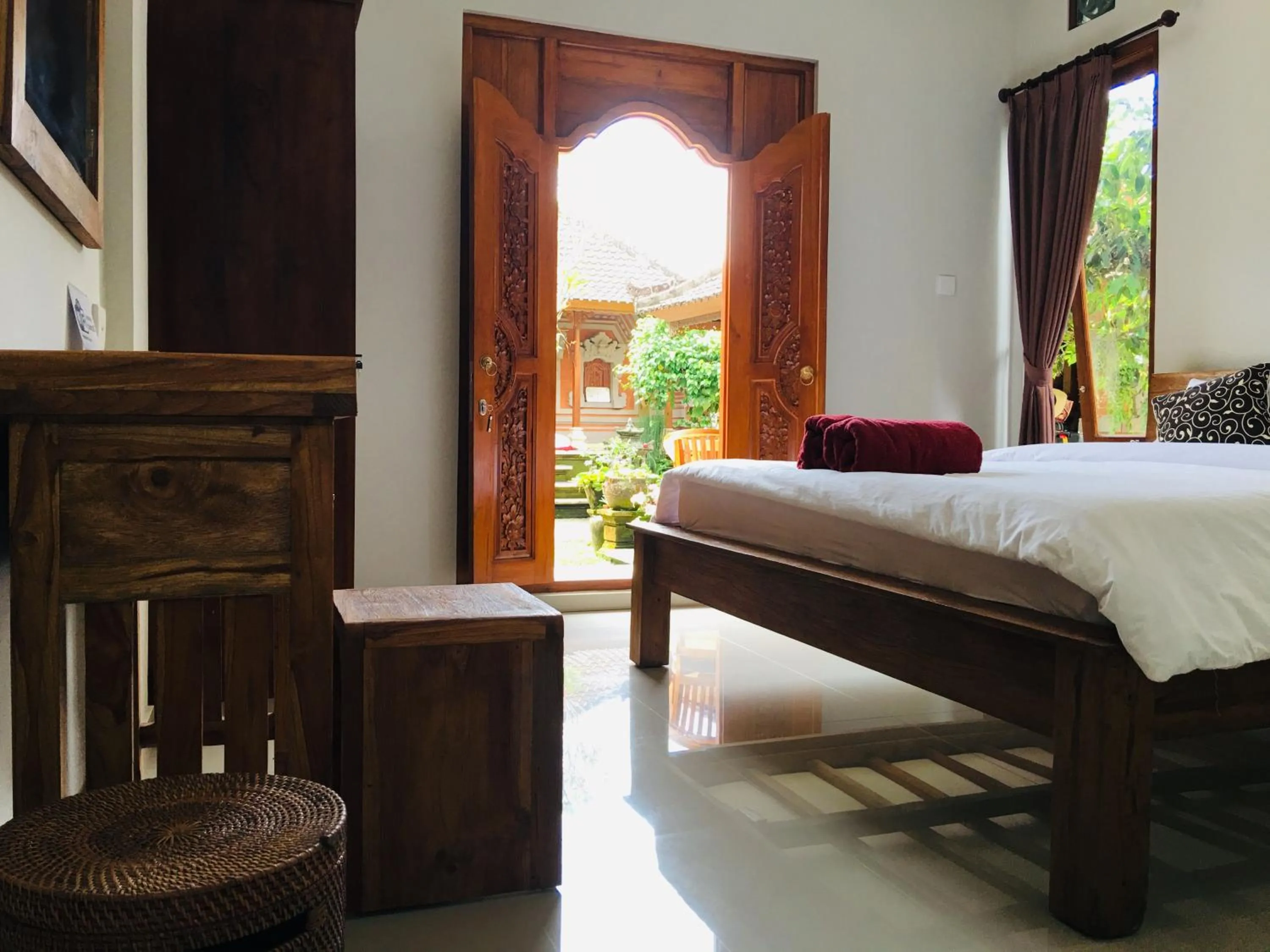 Bed in Wina Ubud B&B