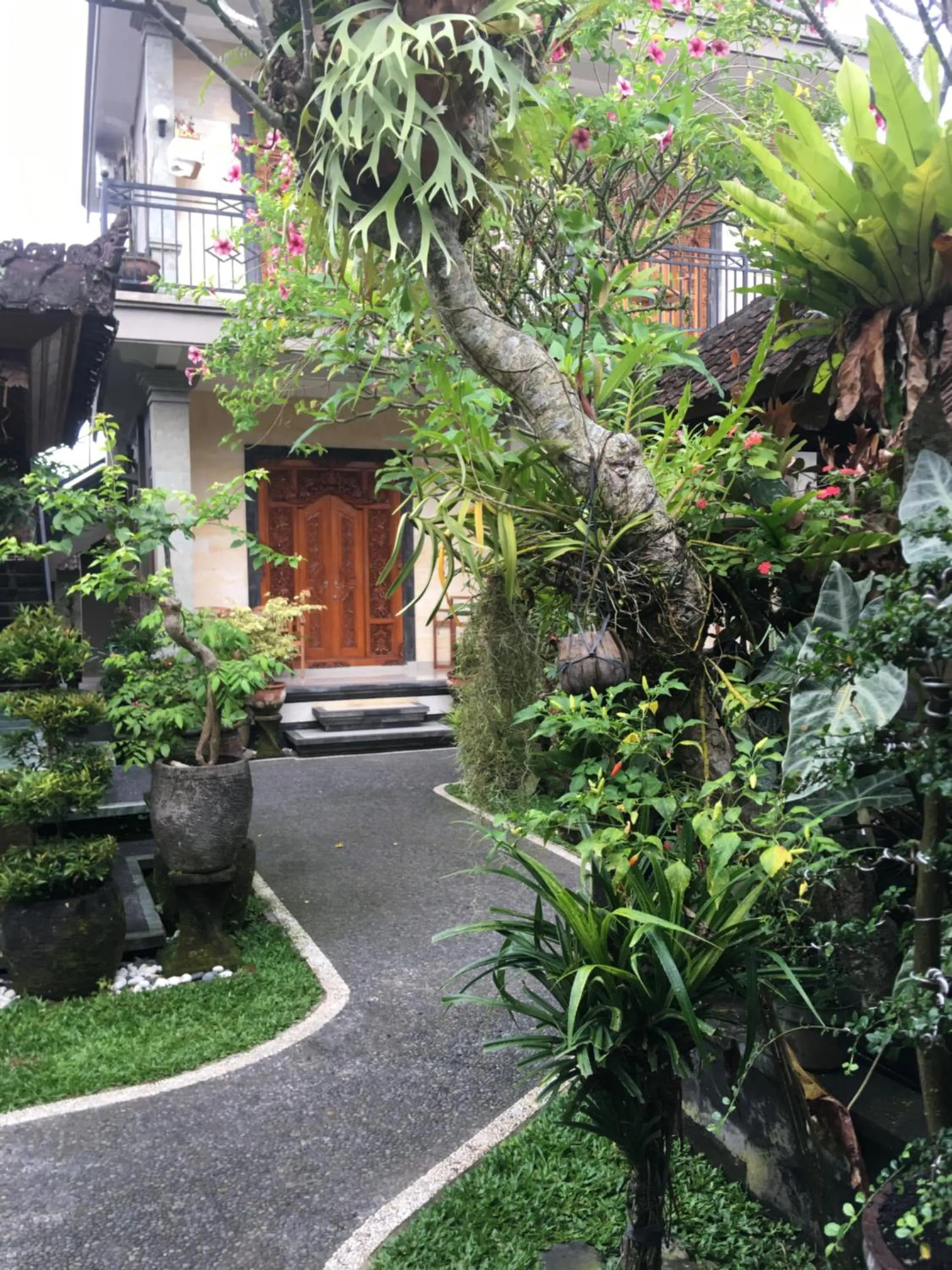 Property building in Wina Ubud B&B